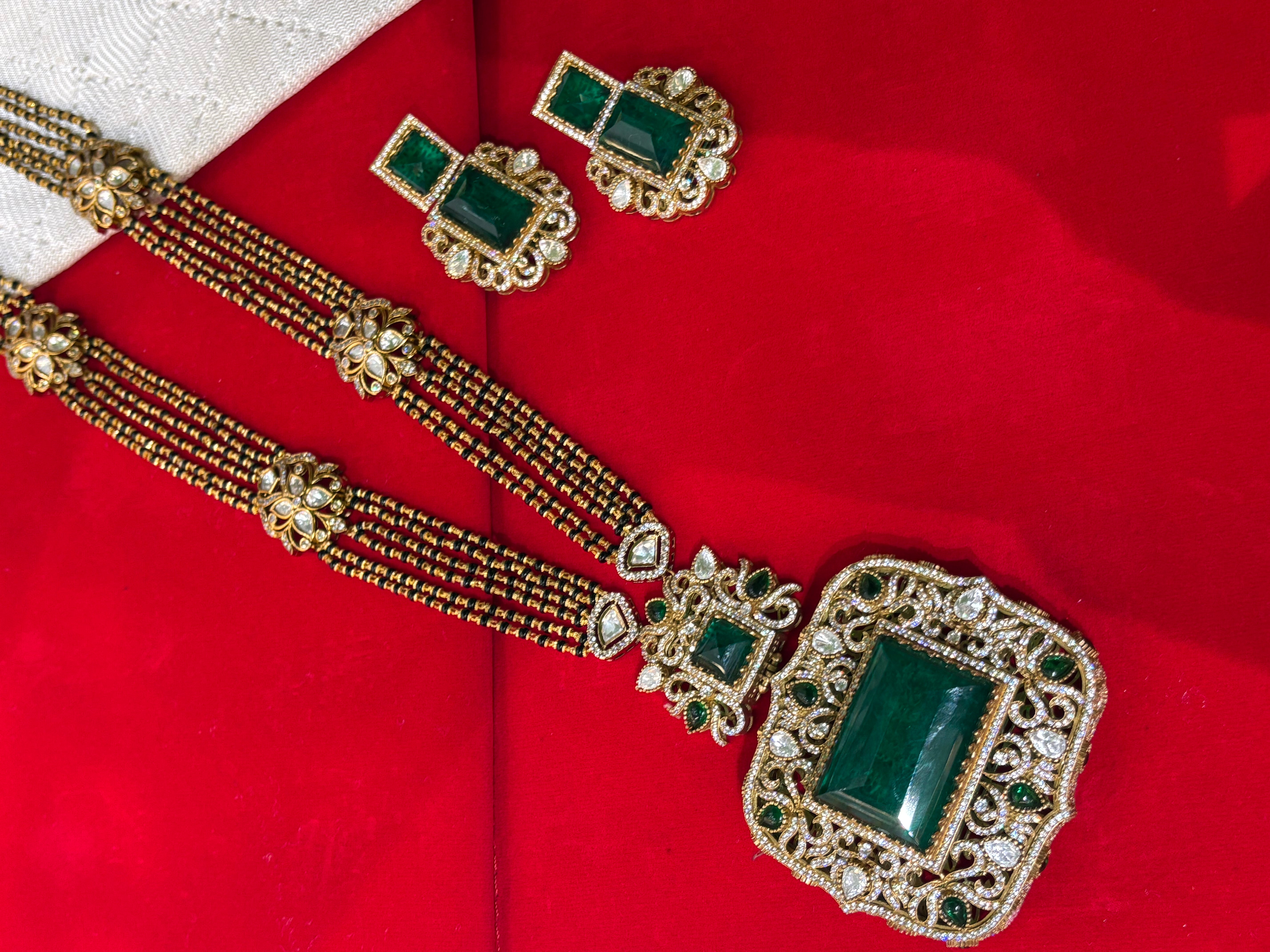 Antique Kundan Mangalsutra