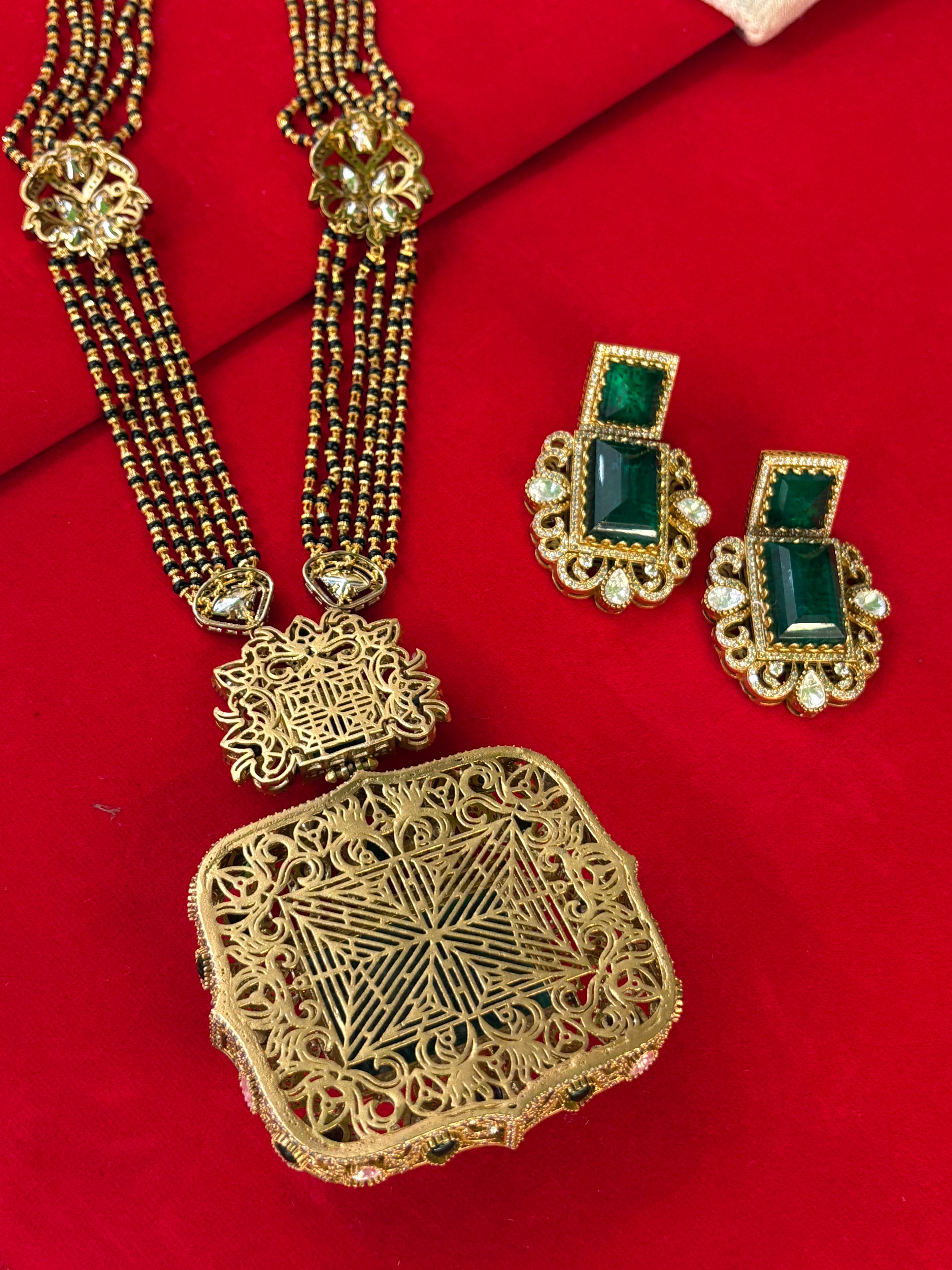 Antique Kundan Mangalsutra