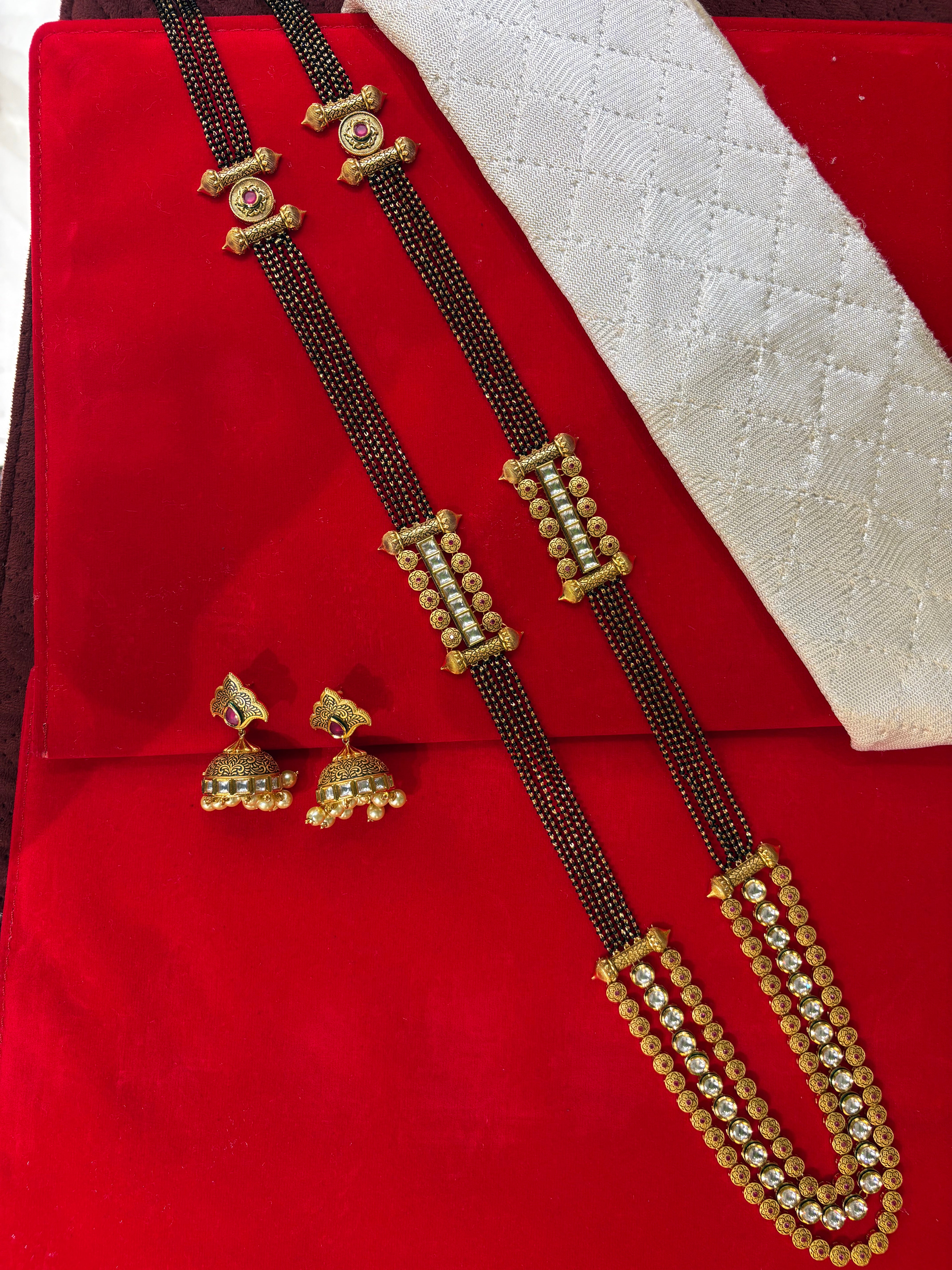 Antique Kundan Mangalsutra