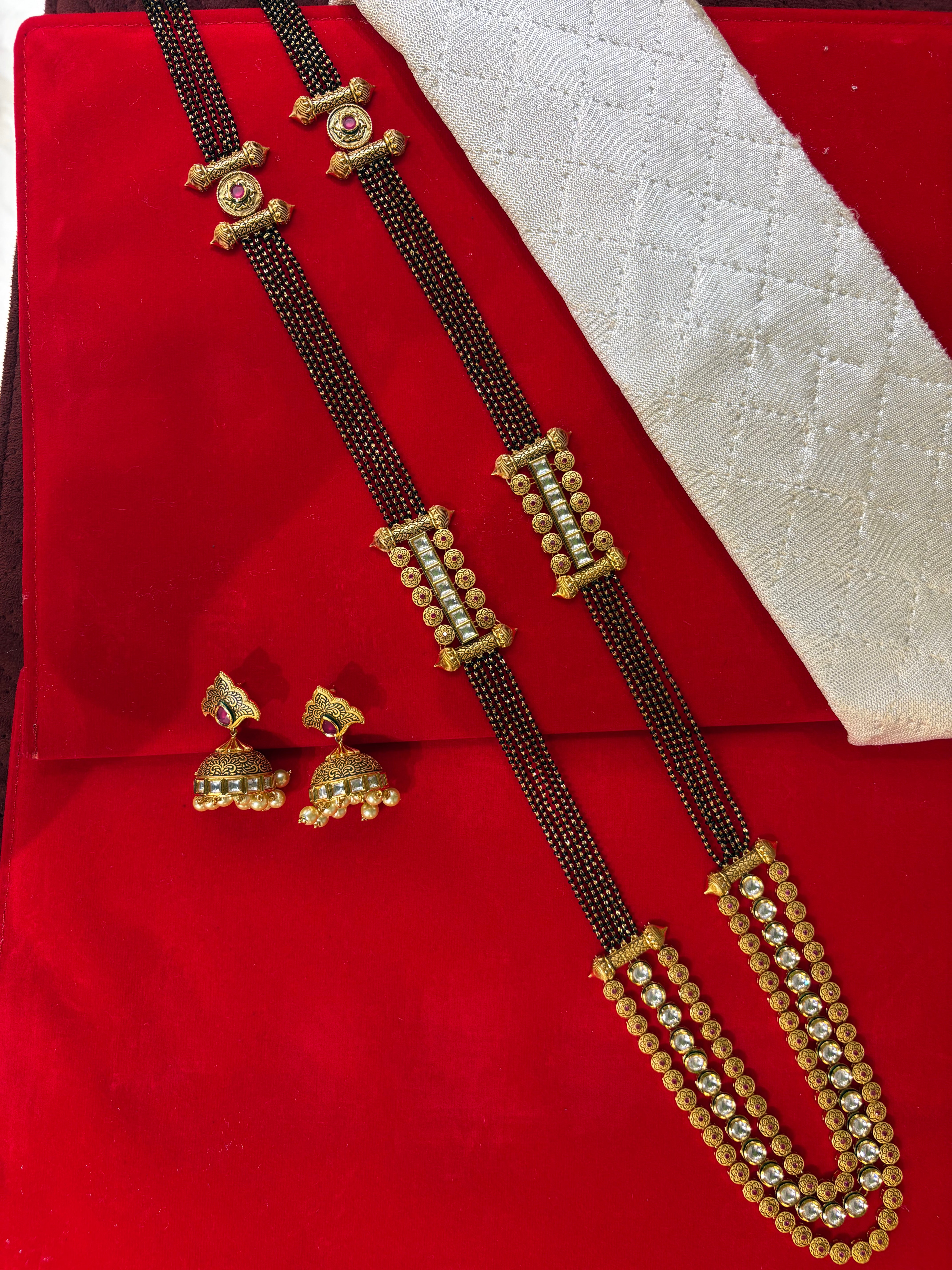 Antique Kundan Mangalsutra