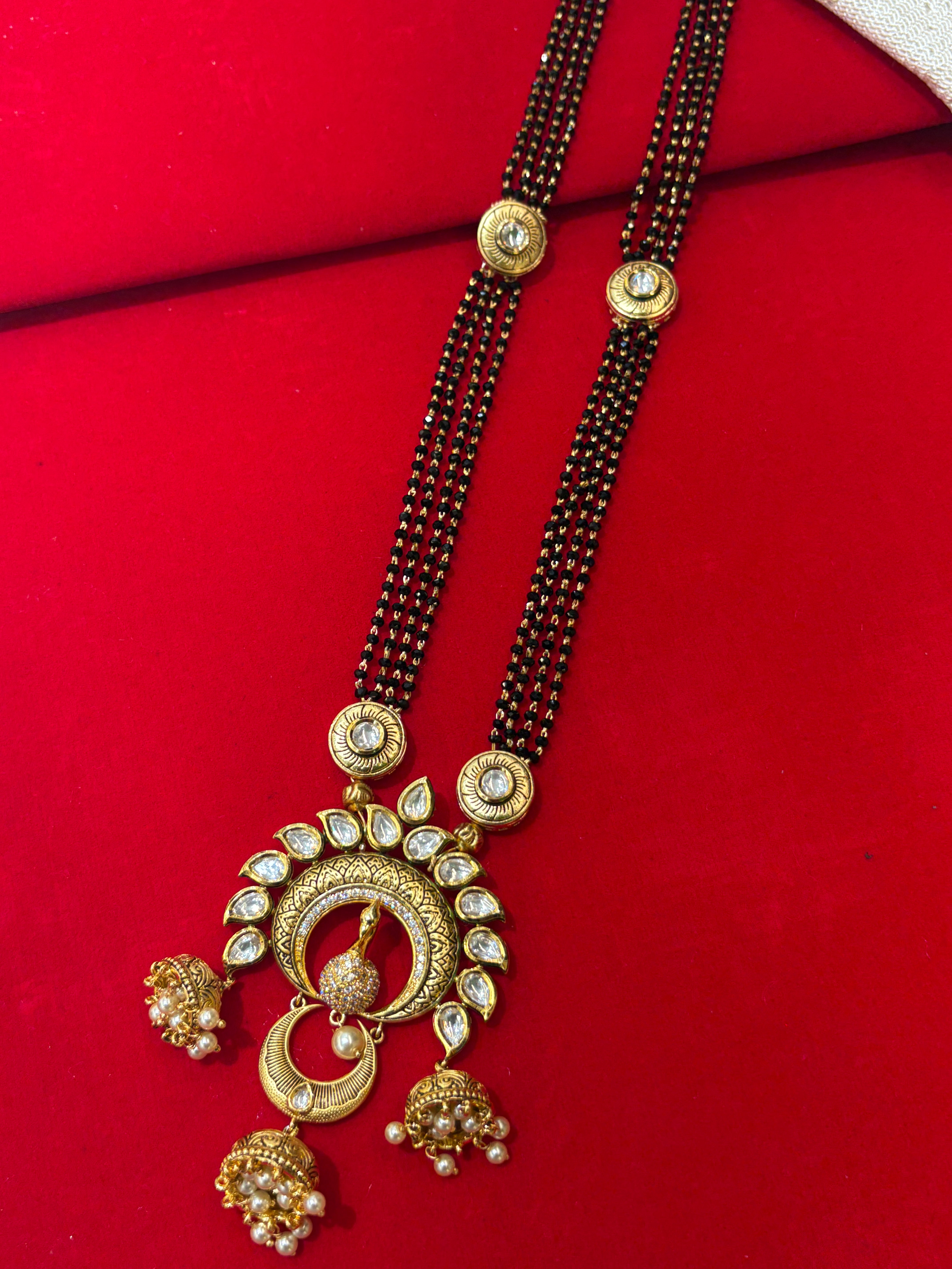 Antique Kundan Mangalsutra