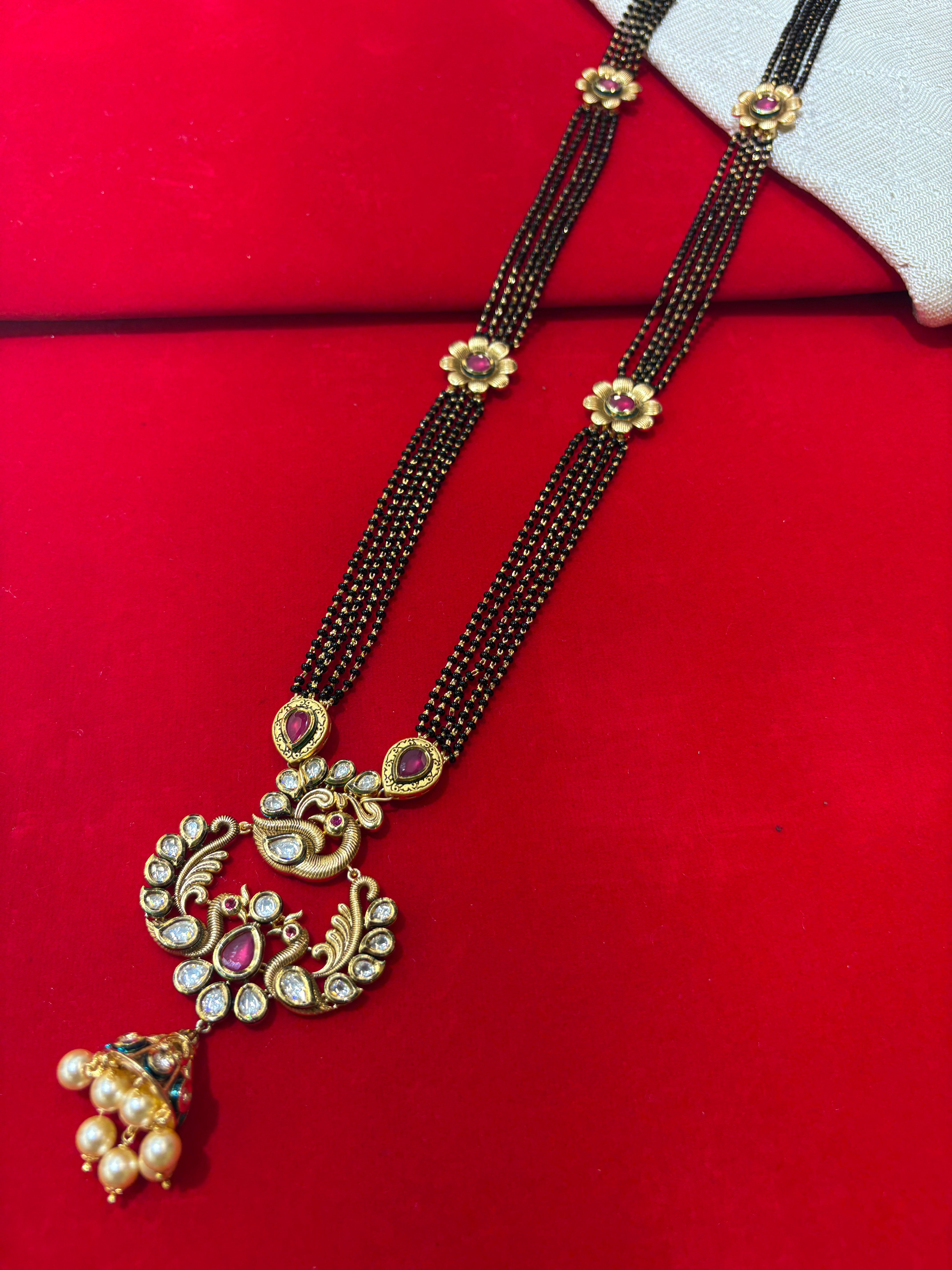 Antique Kundan Mangalsutra