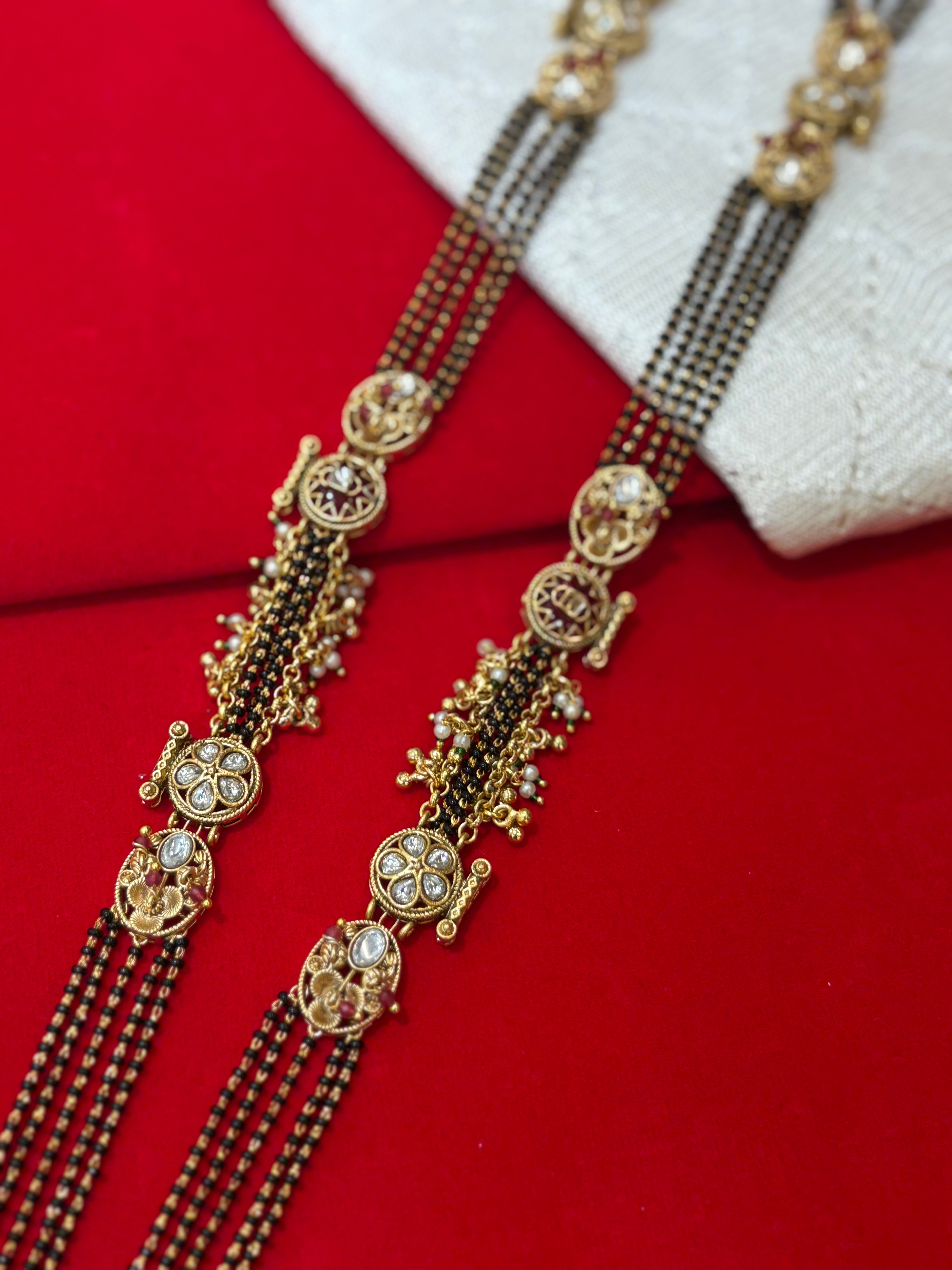 Antique Kundan Mangalsuta