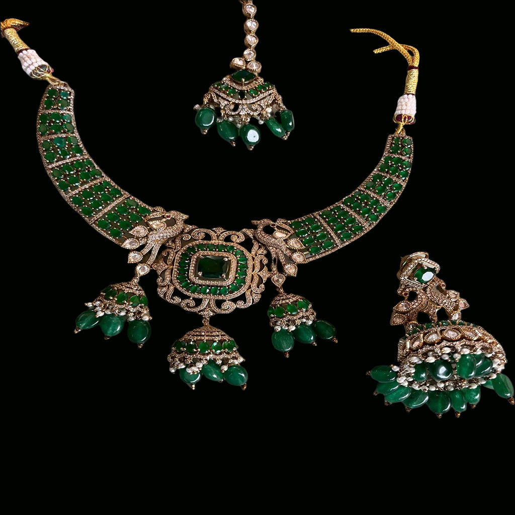 Victorian Polish Jewellery Set