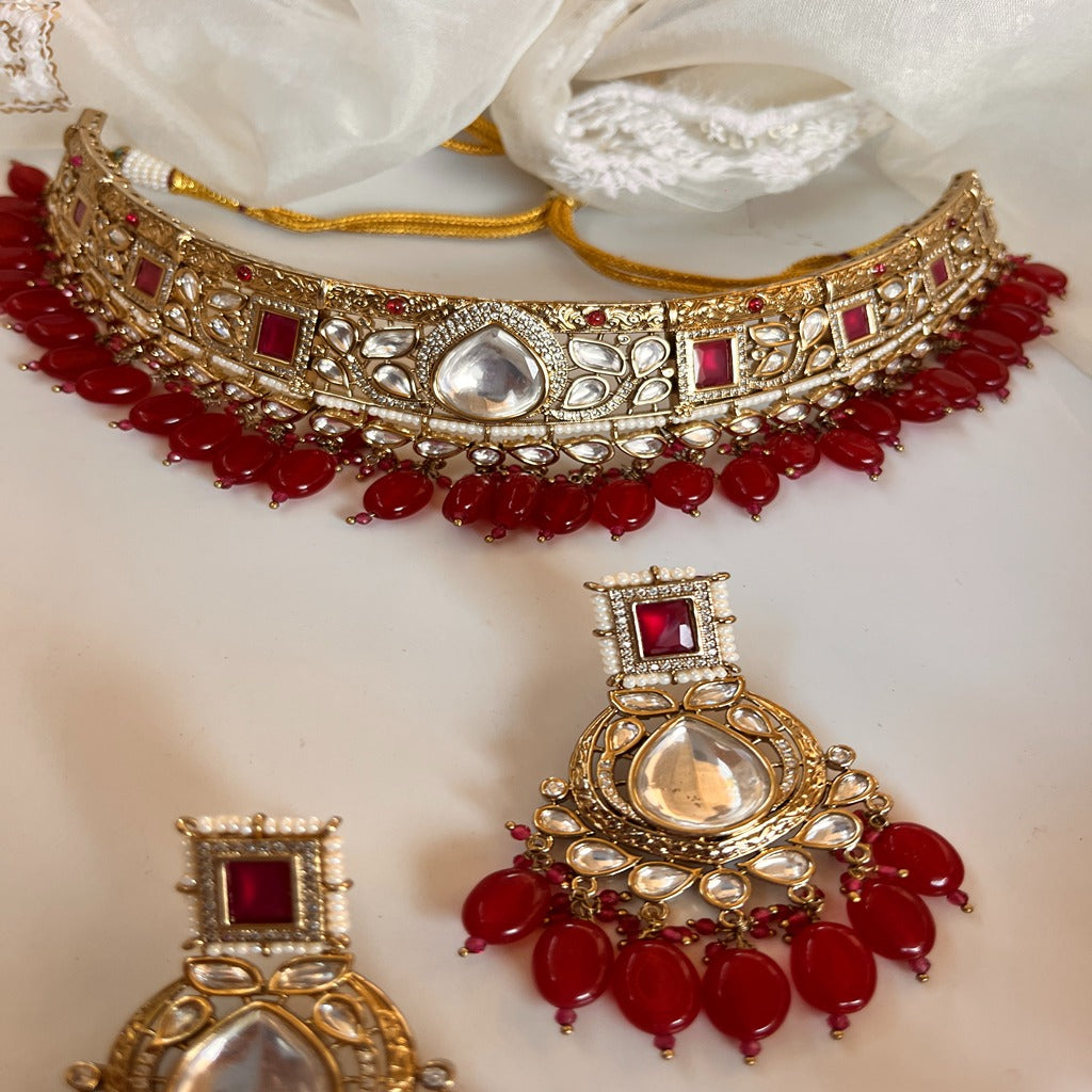 VICTORIAN POLISH JEWELLERY SET