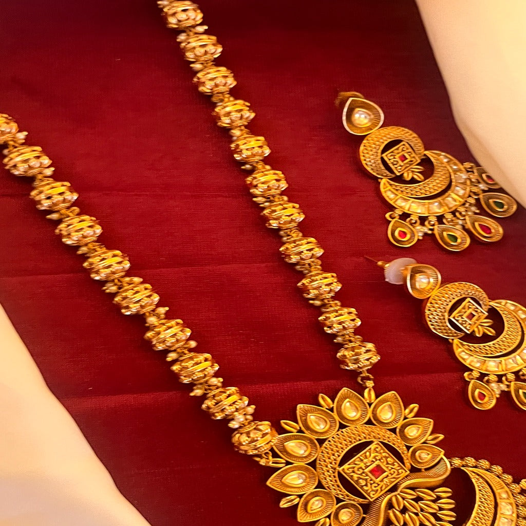 Antique Long Jewellery set