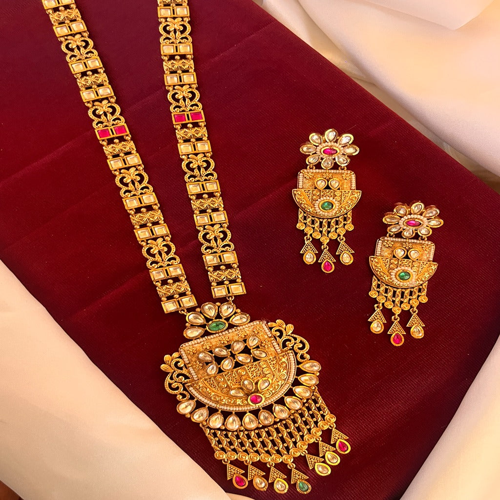 Antique Long Jewellery set