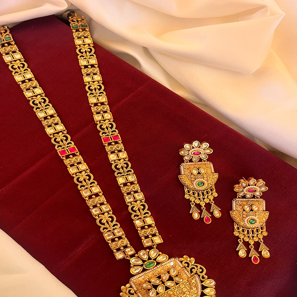 Antique Long Jewellery set