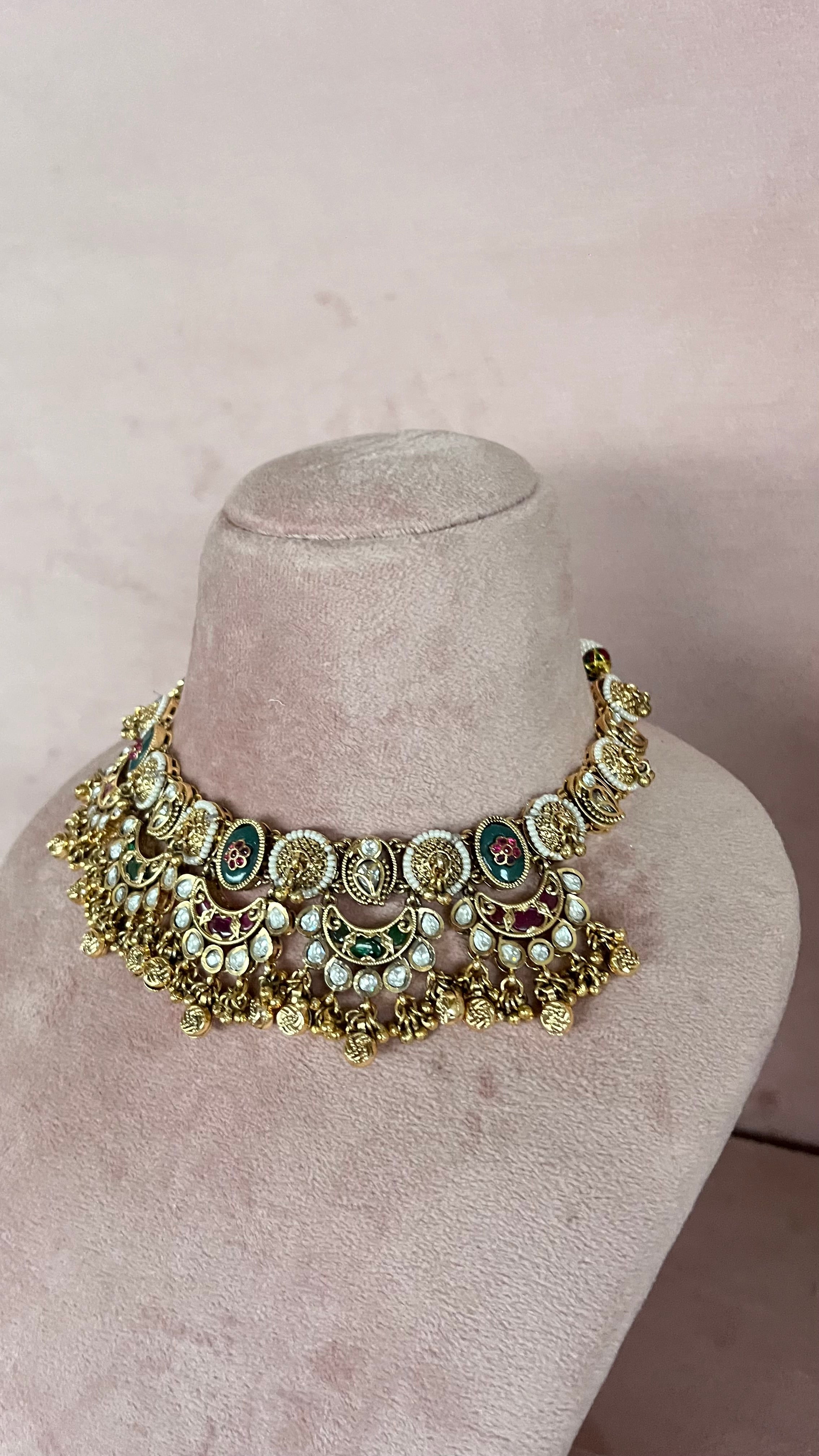 Heritage Jewelry Set