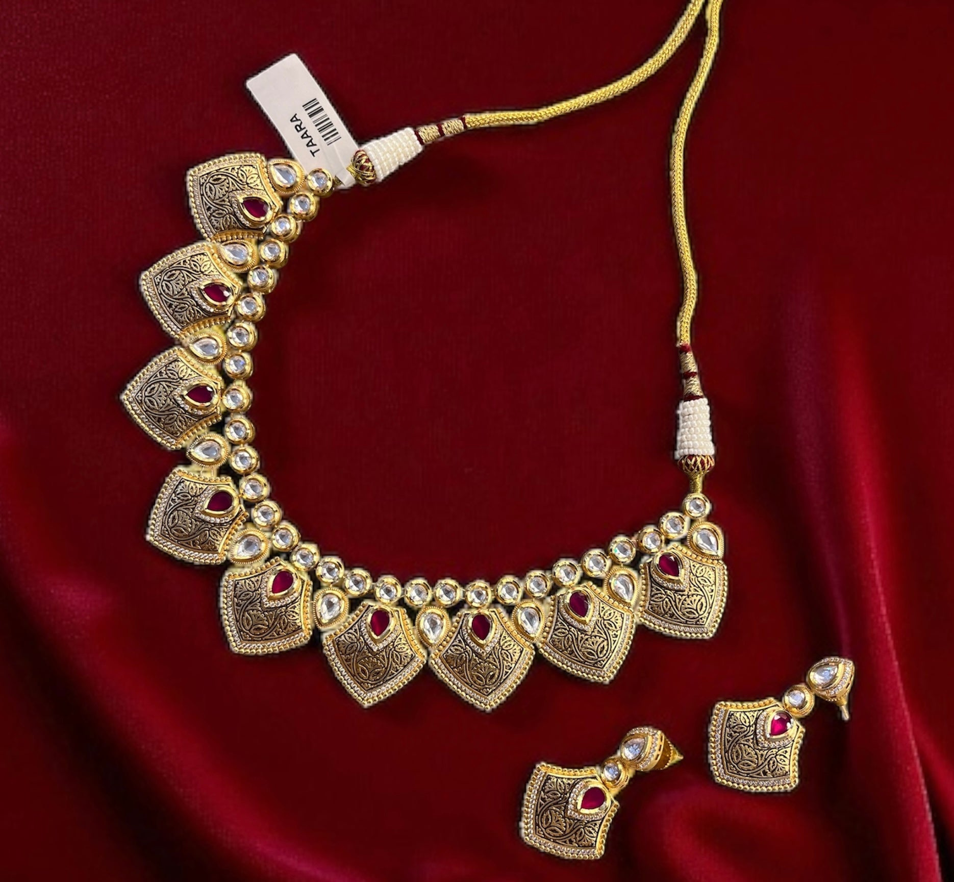 Kundan Jewellery Set