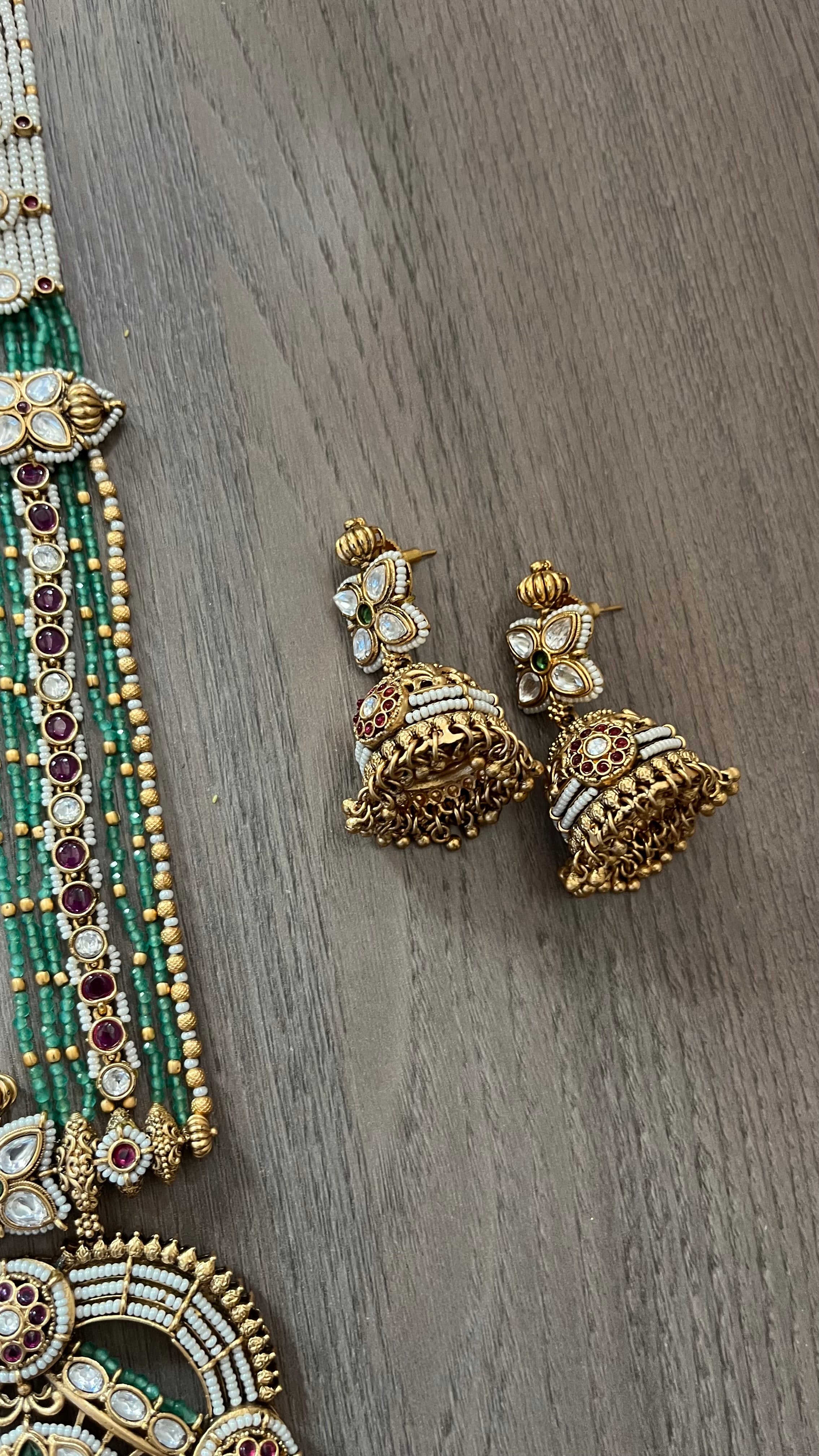 Heritage Jewelry set