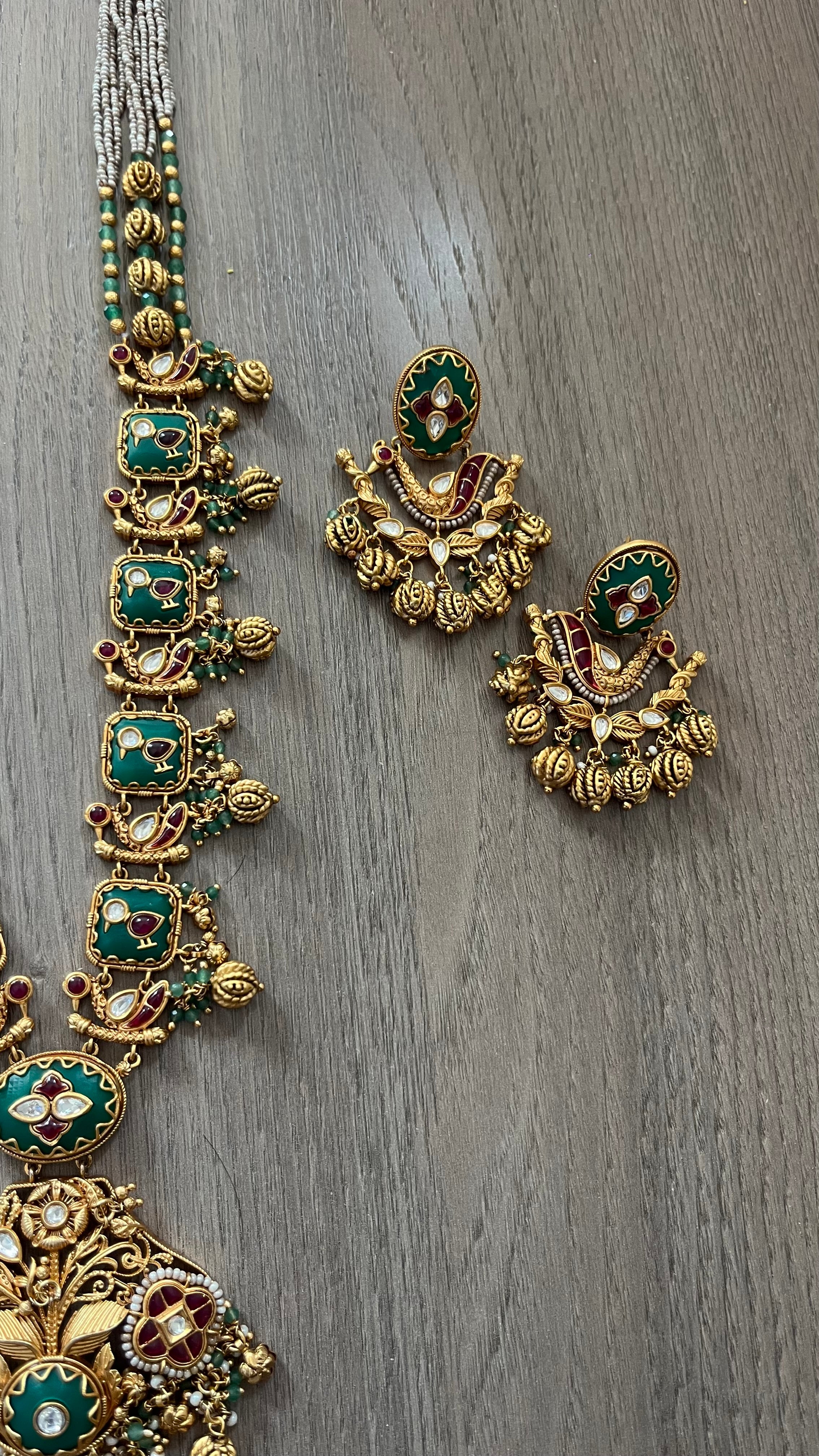 Heritage Jewelry set