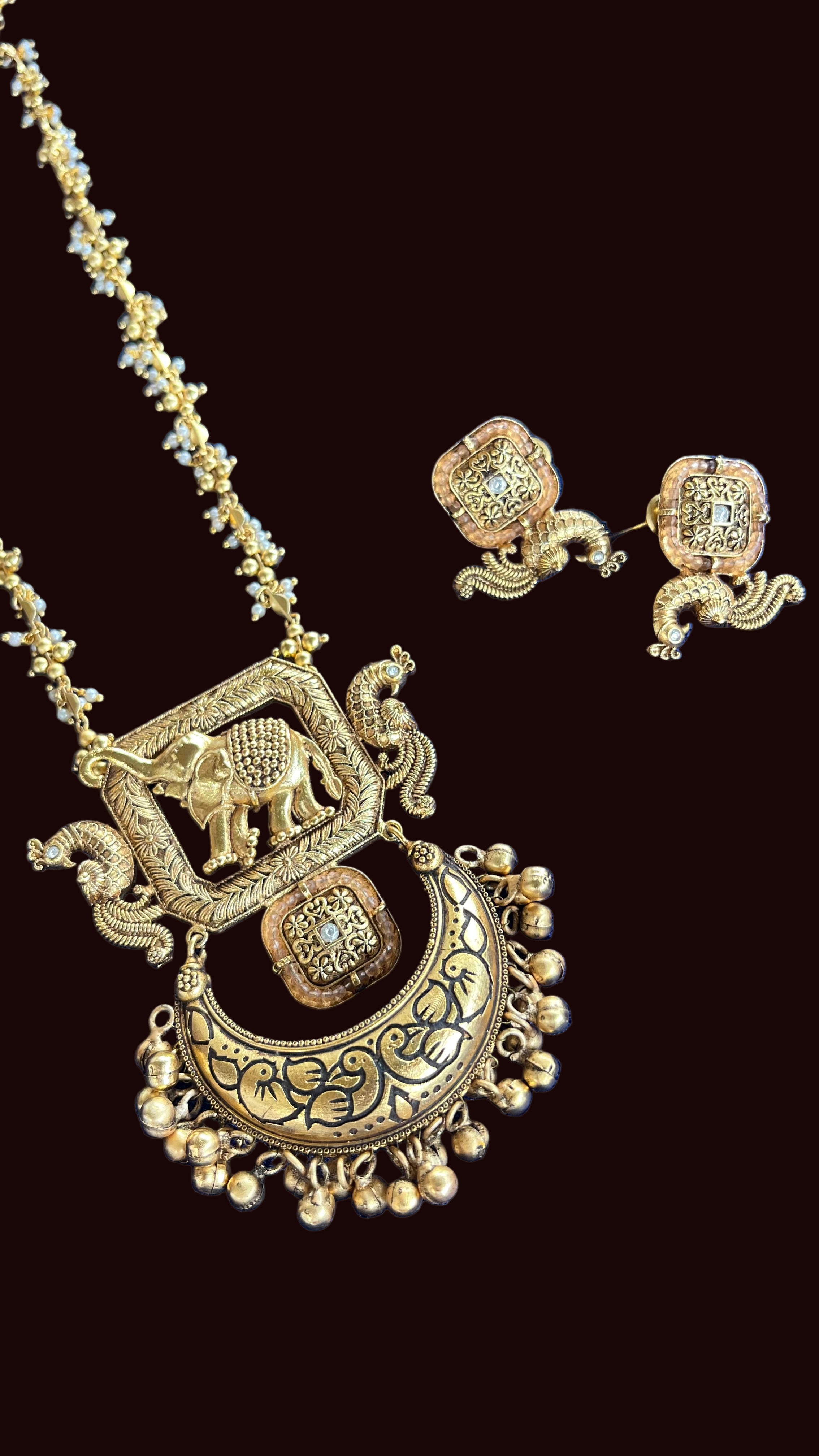 Antique Jewelry Set