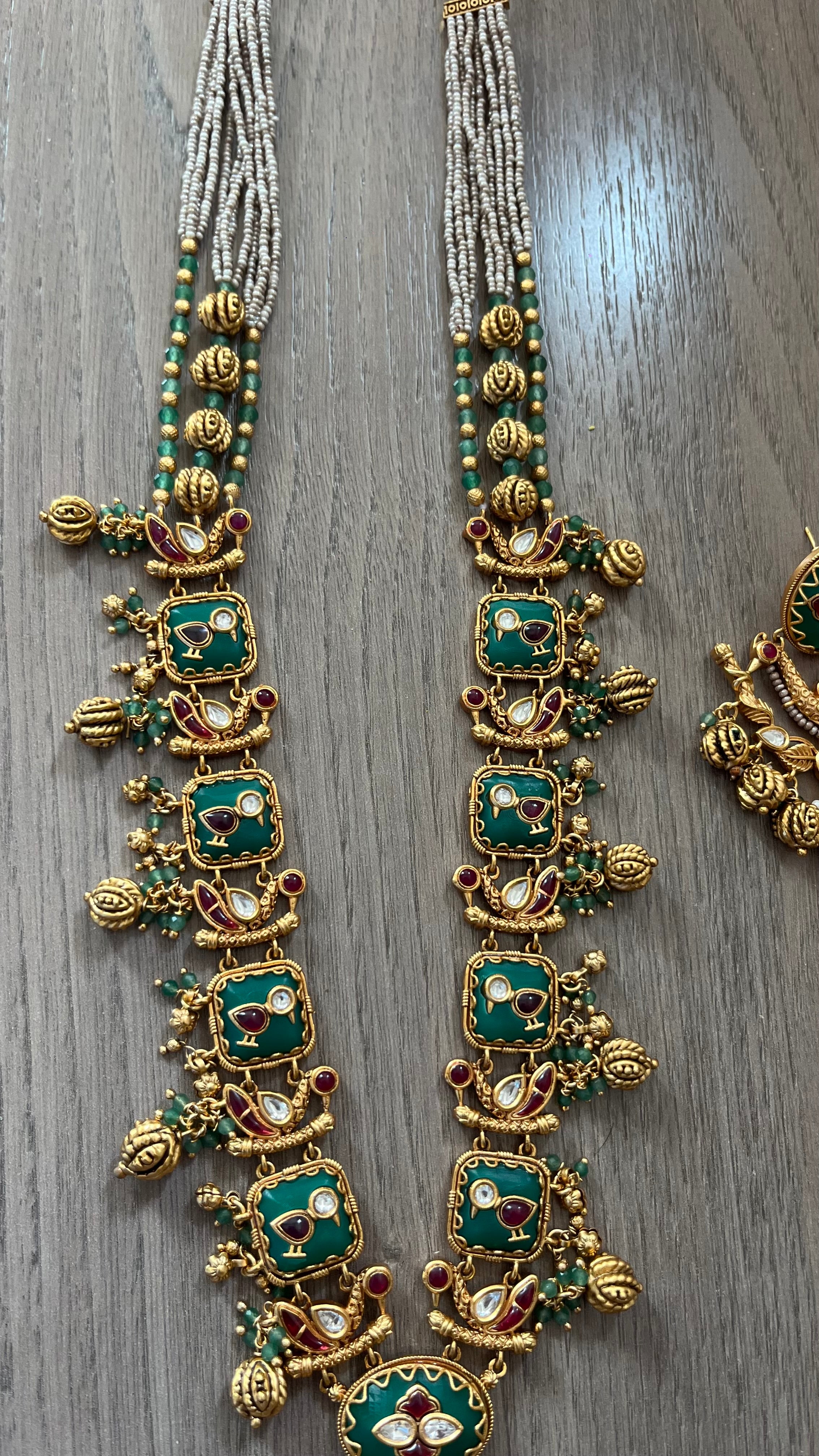 Heritage Jewelry set