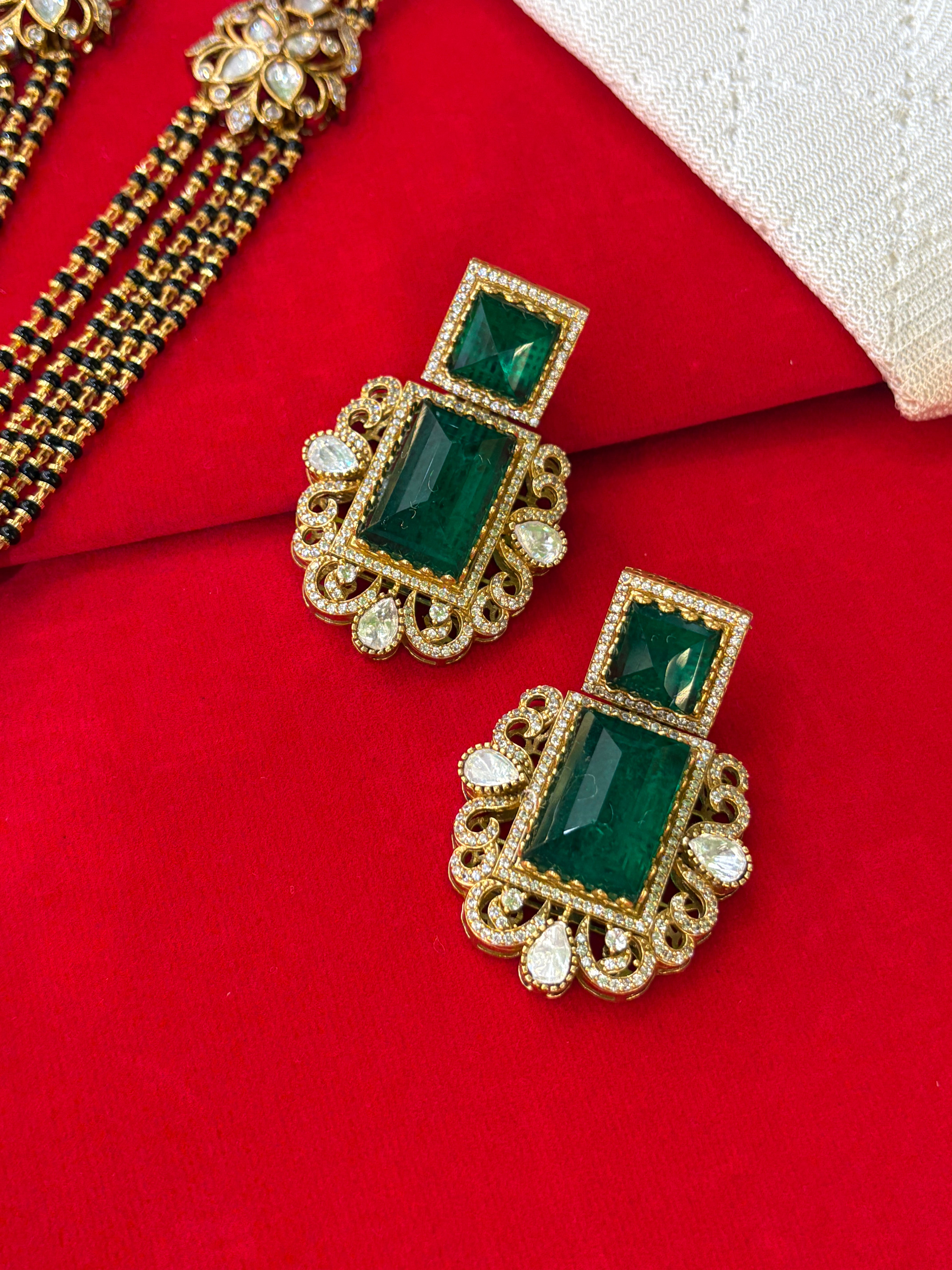 Antique Kundan Mangalsutra