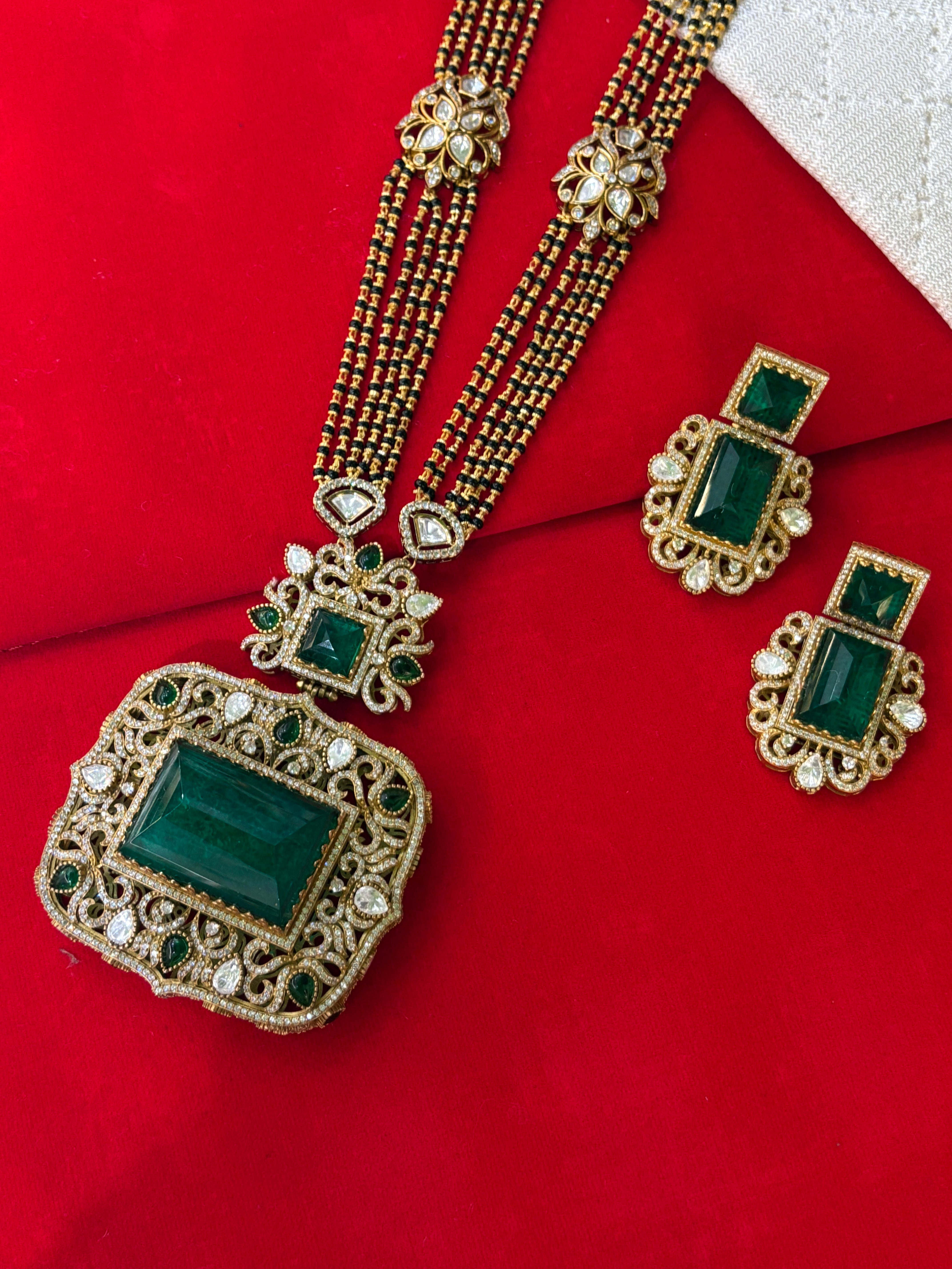 Antique Kundan Mangalsutra
