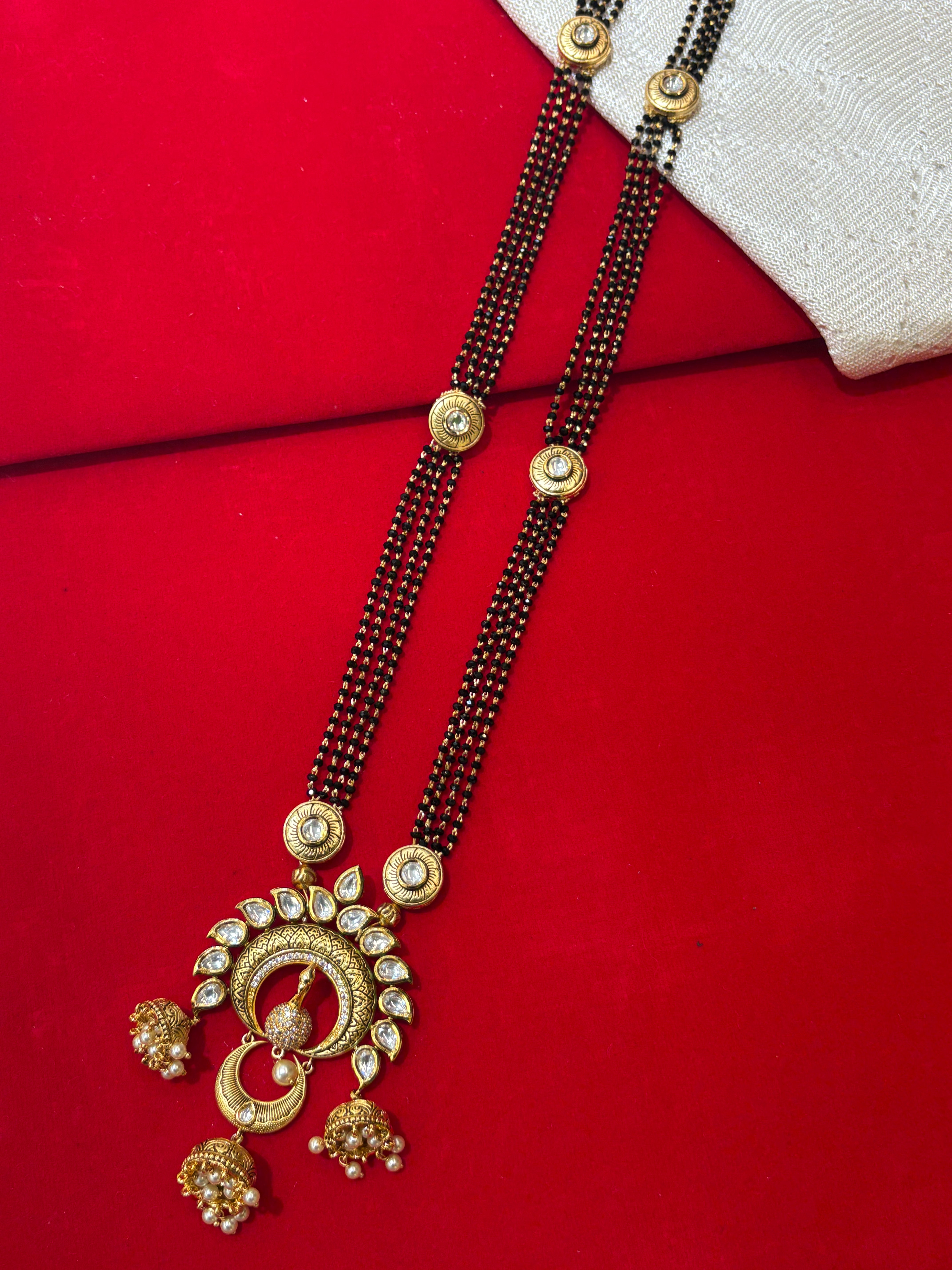 Antique Kundan Mangalsutra