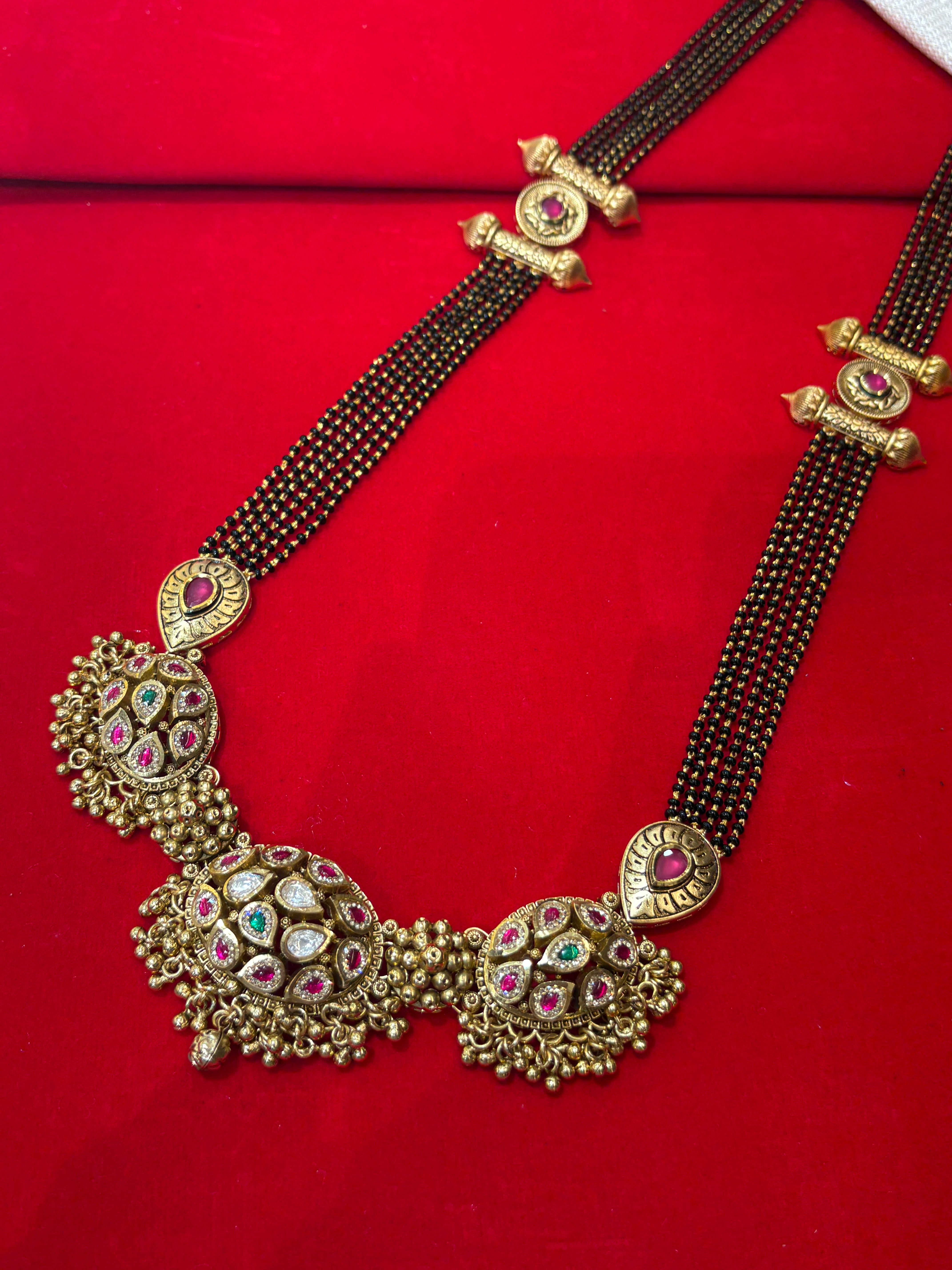 Antique Kundan Mangalsutra