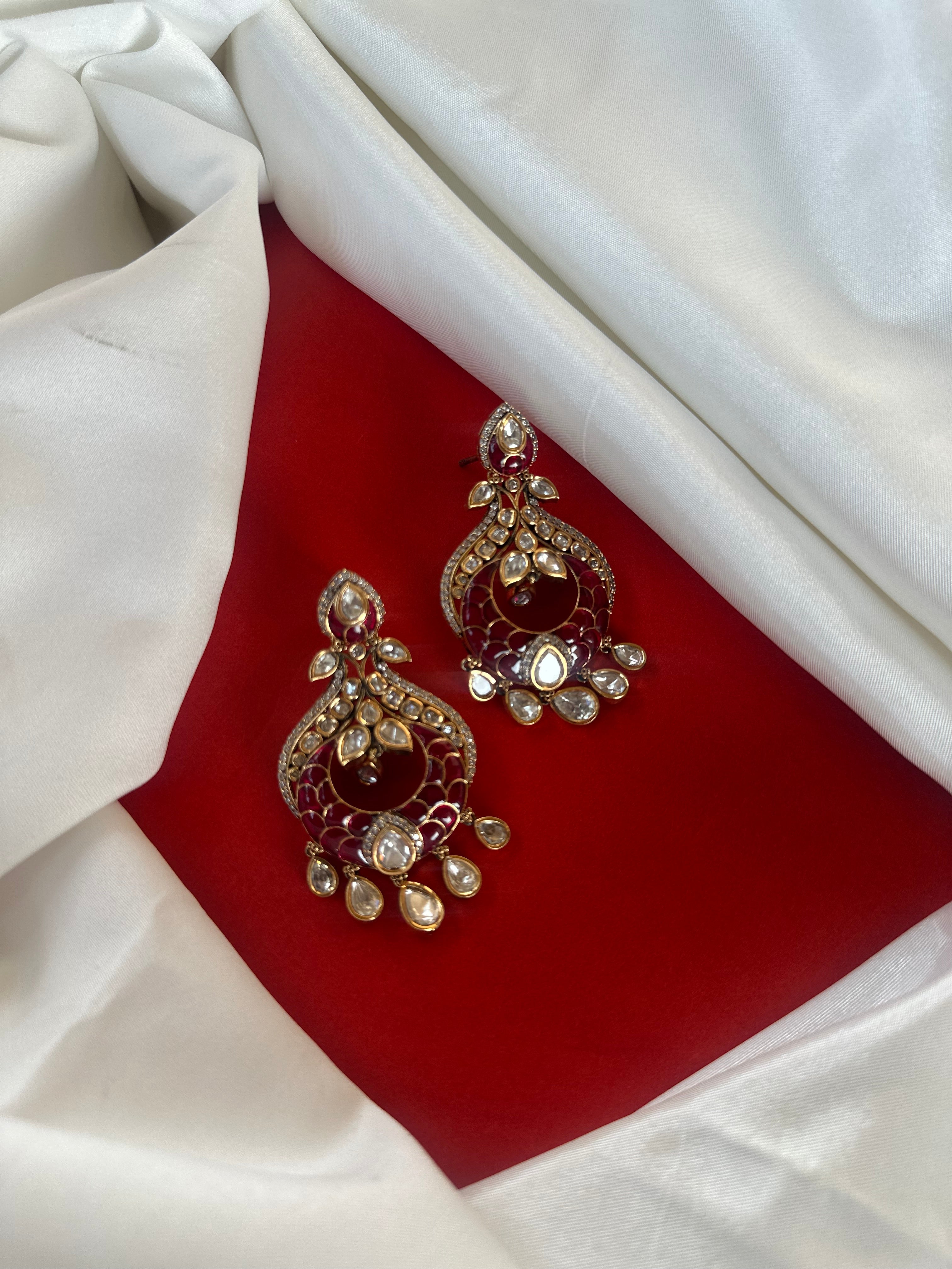 Hipoksi Earrings