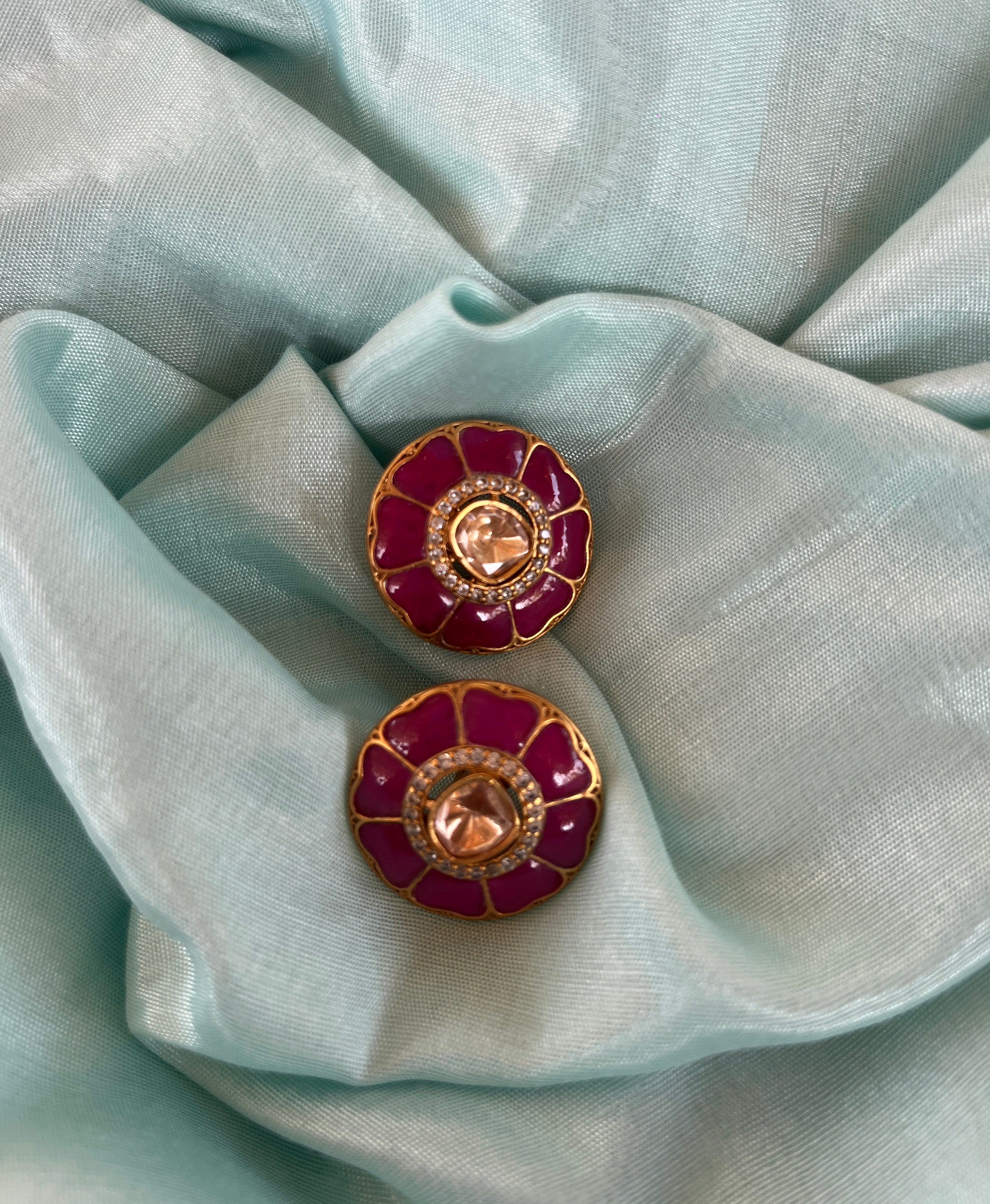 Moissanite Tops