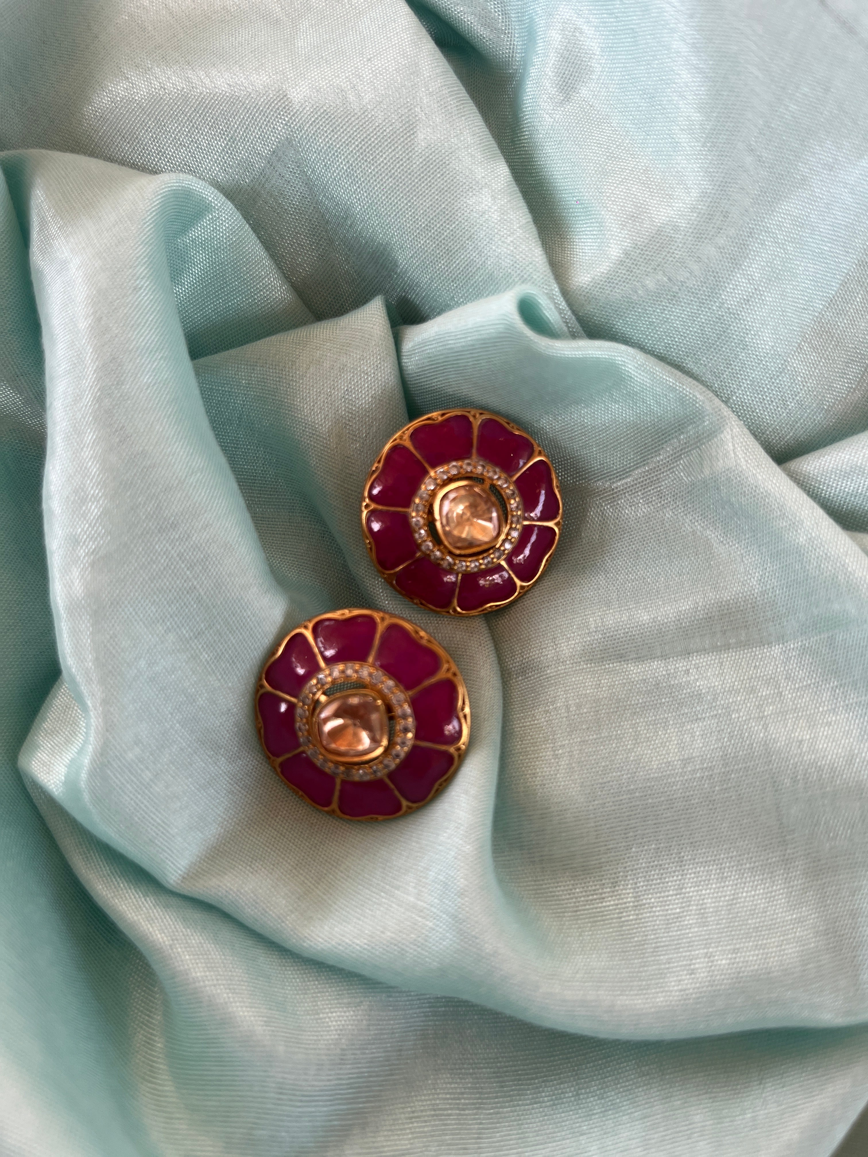 Moissanite Tops