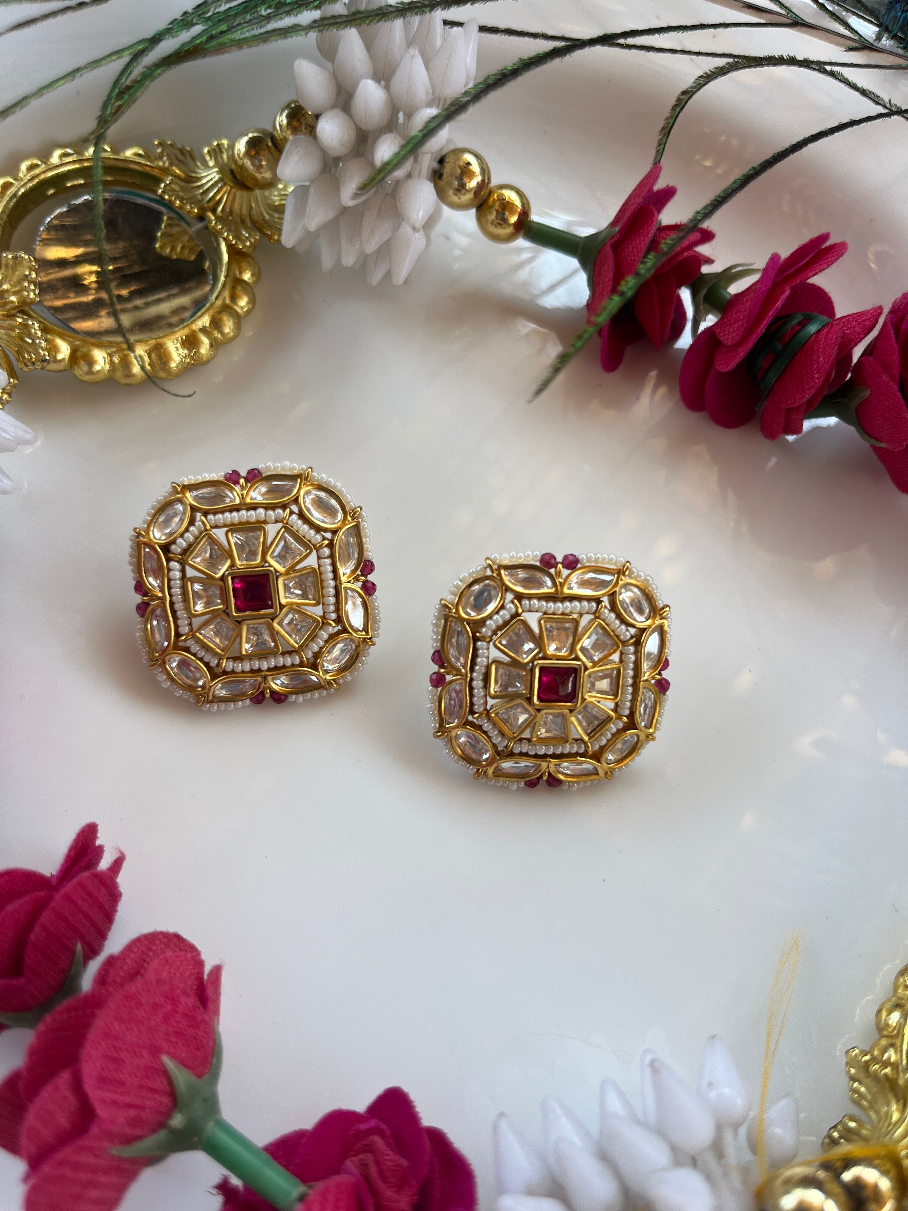 Kundan Tops