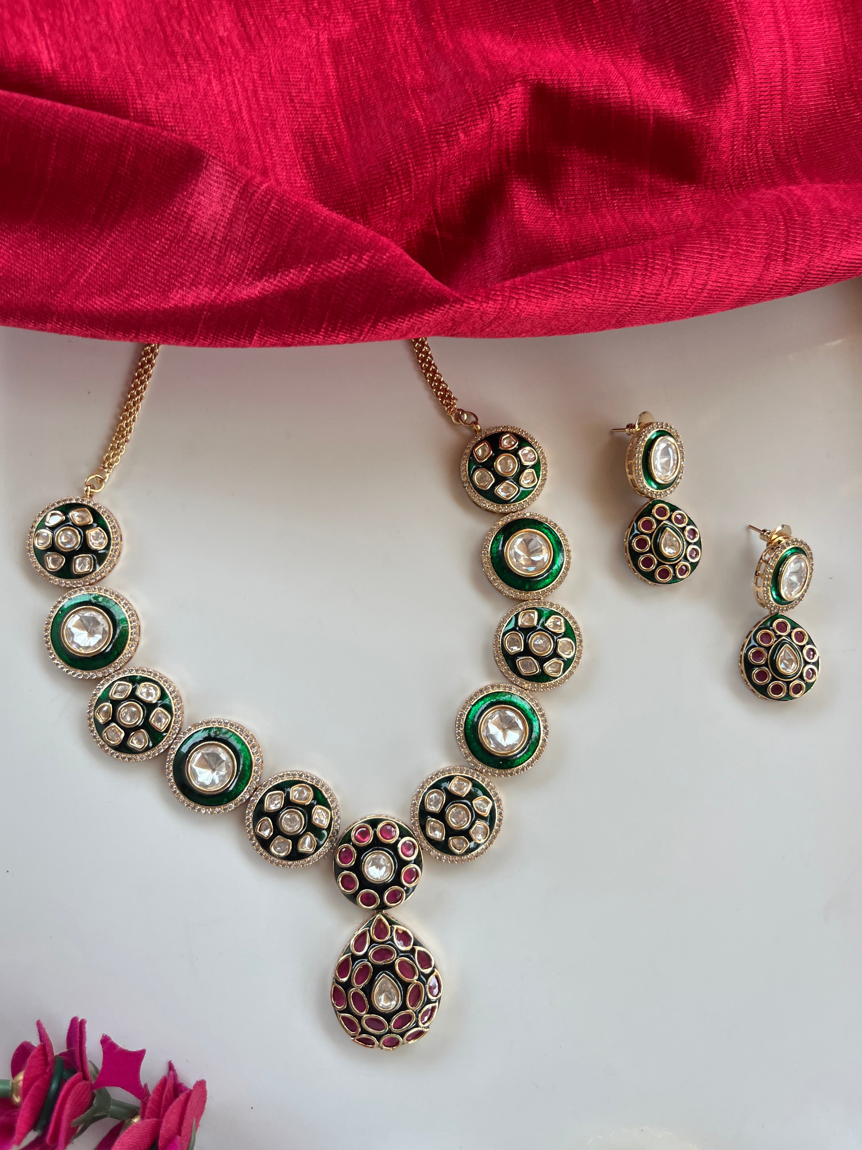Kundan Jewellery Set