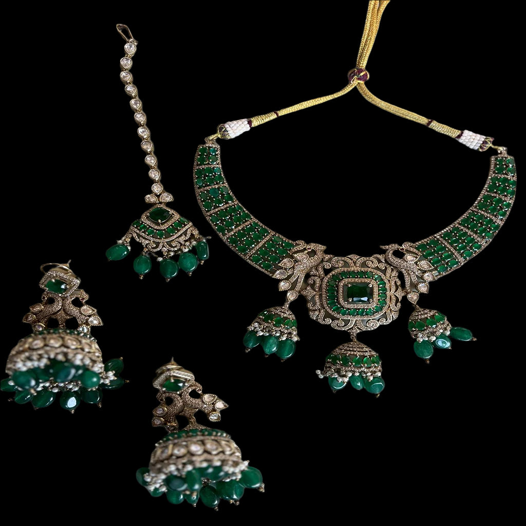 Victorian Polish Jewellery Set
