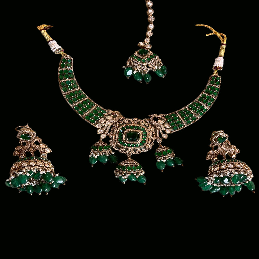 Victorian Polish Jewellery Set