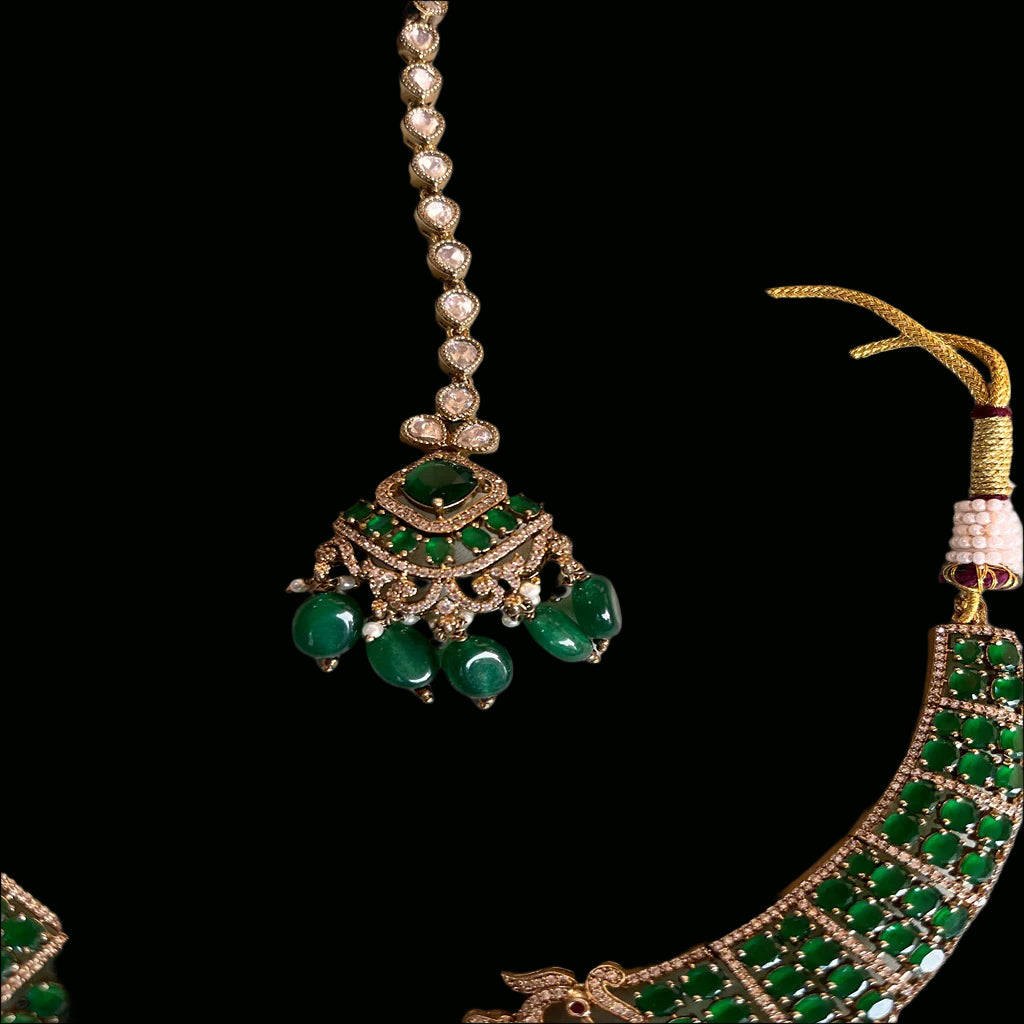 Victorian Polish Jewellery Set