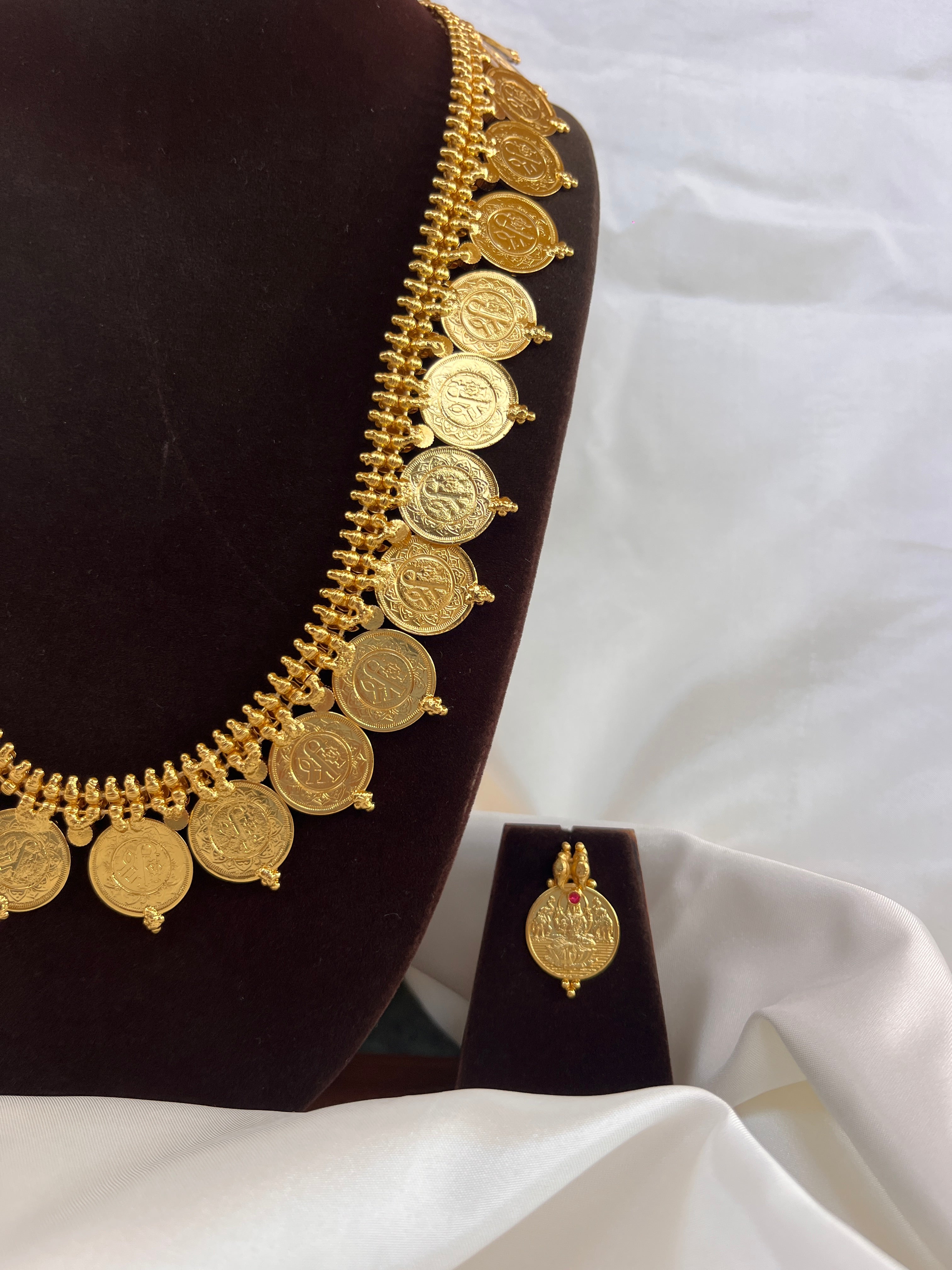 Laxmi Haar
