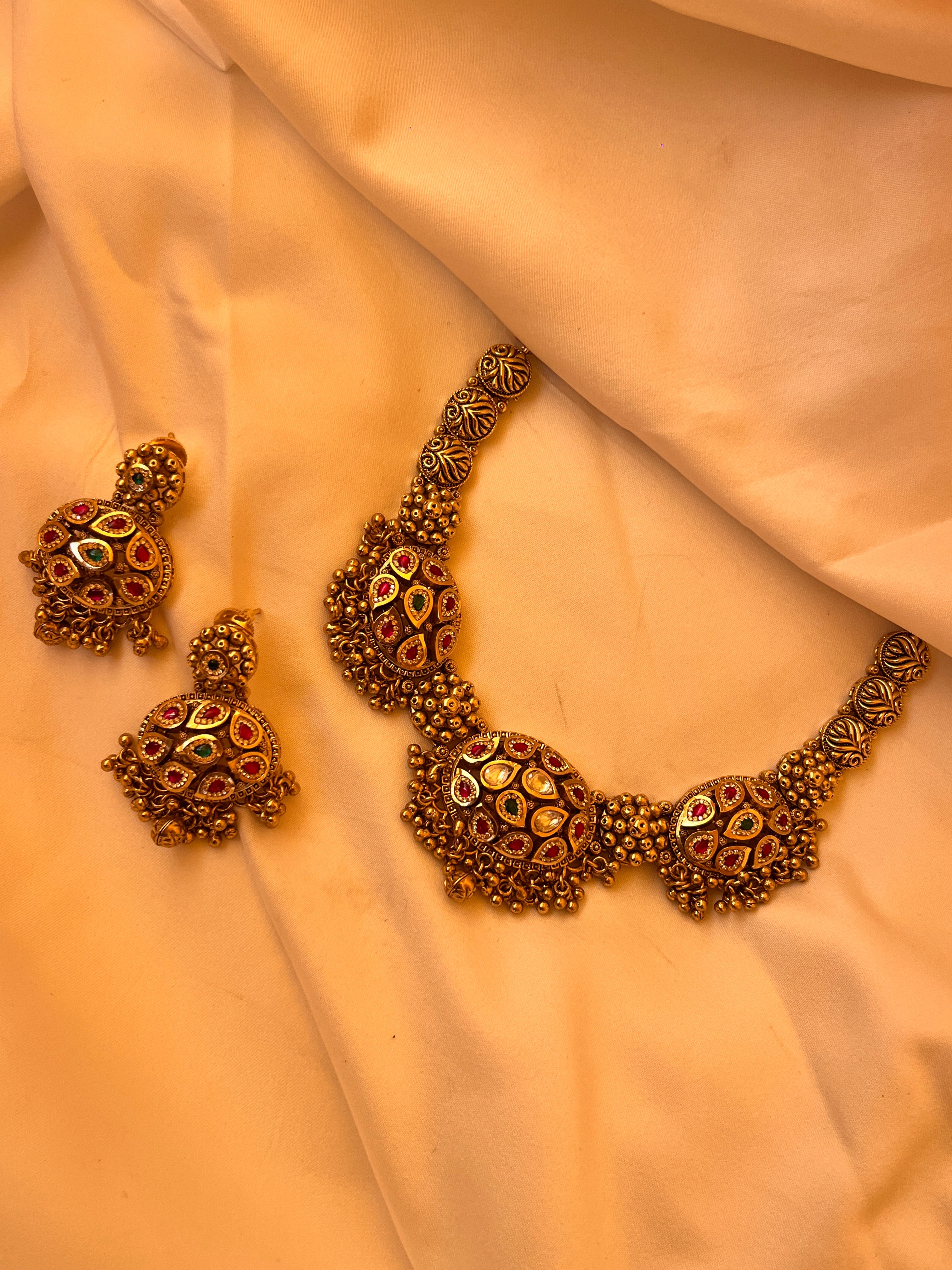 SWAROVSKI JEWELLERY SET