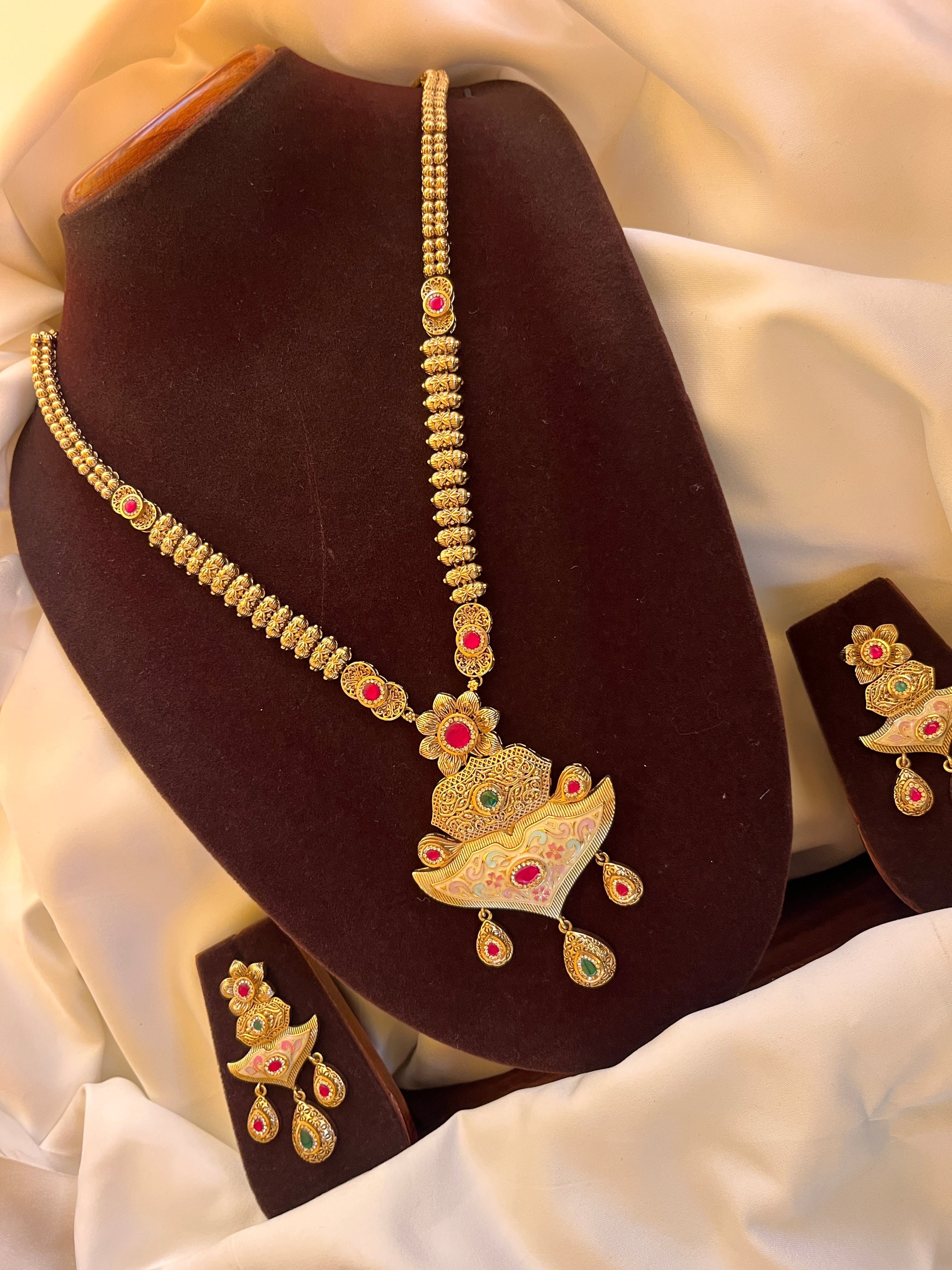 Swarovski Long Jewellery Set