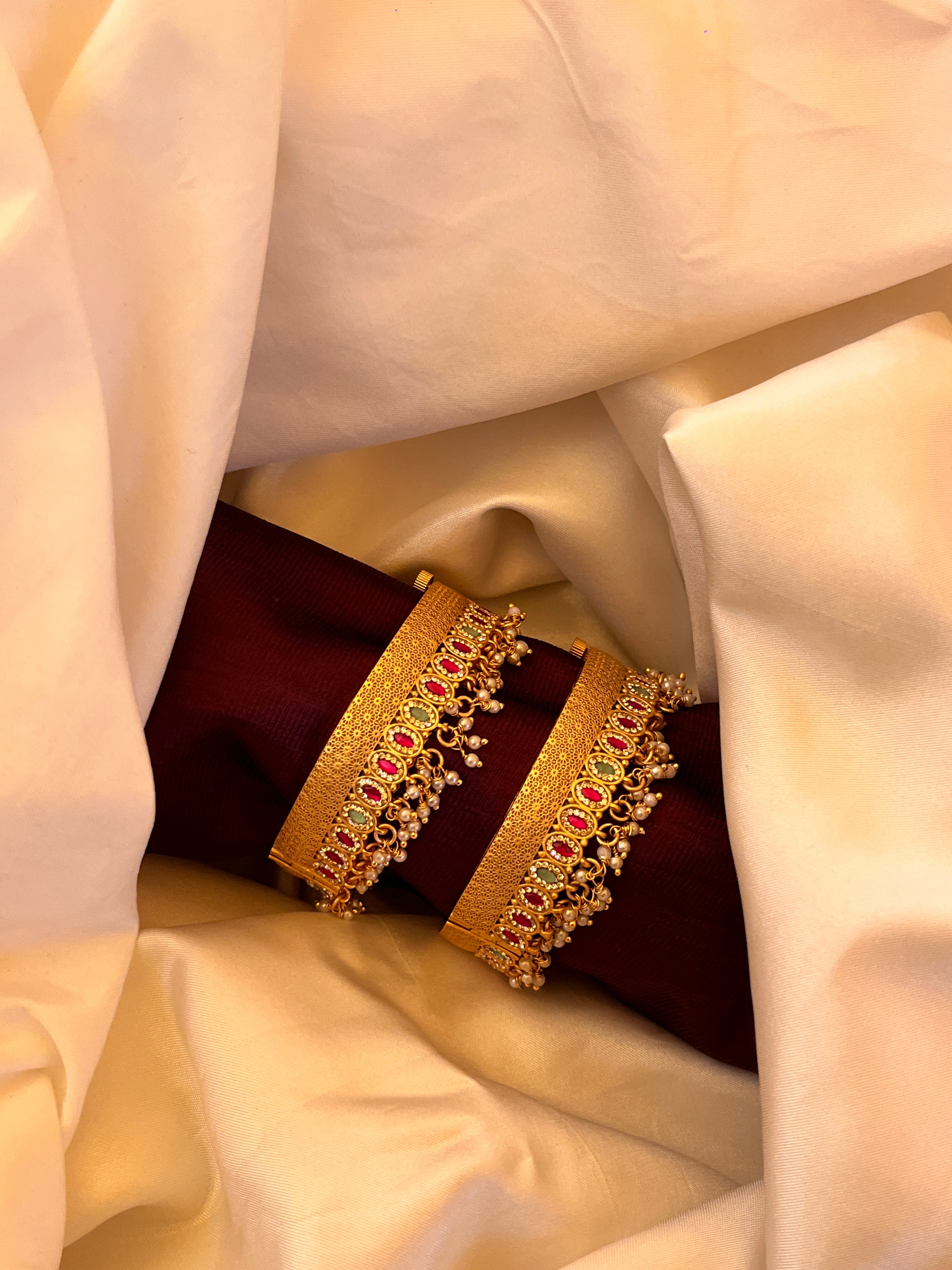Swarovski Kada