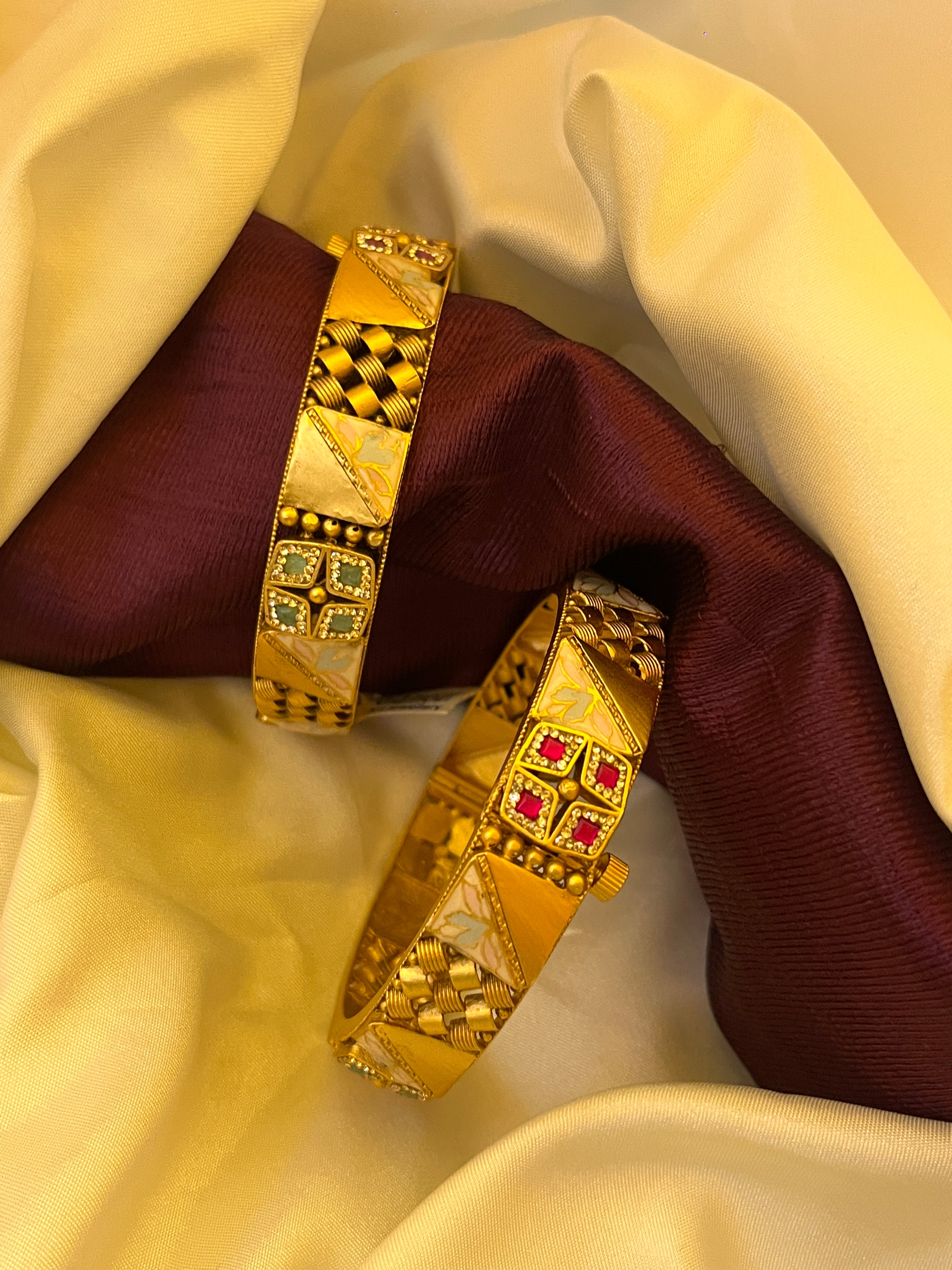 Swarovski Kada