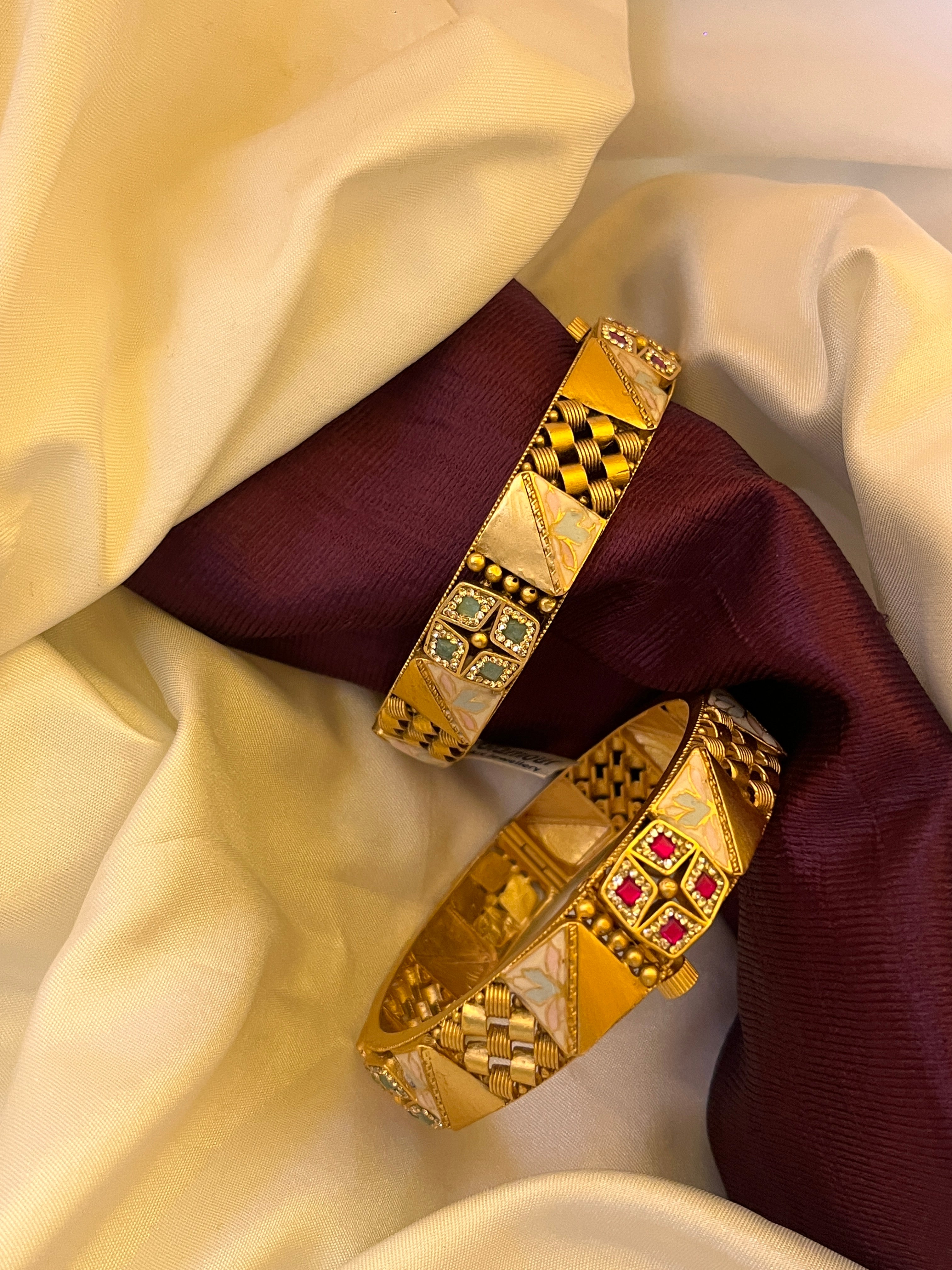 Swarovski Kada
