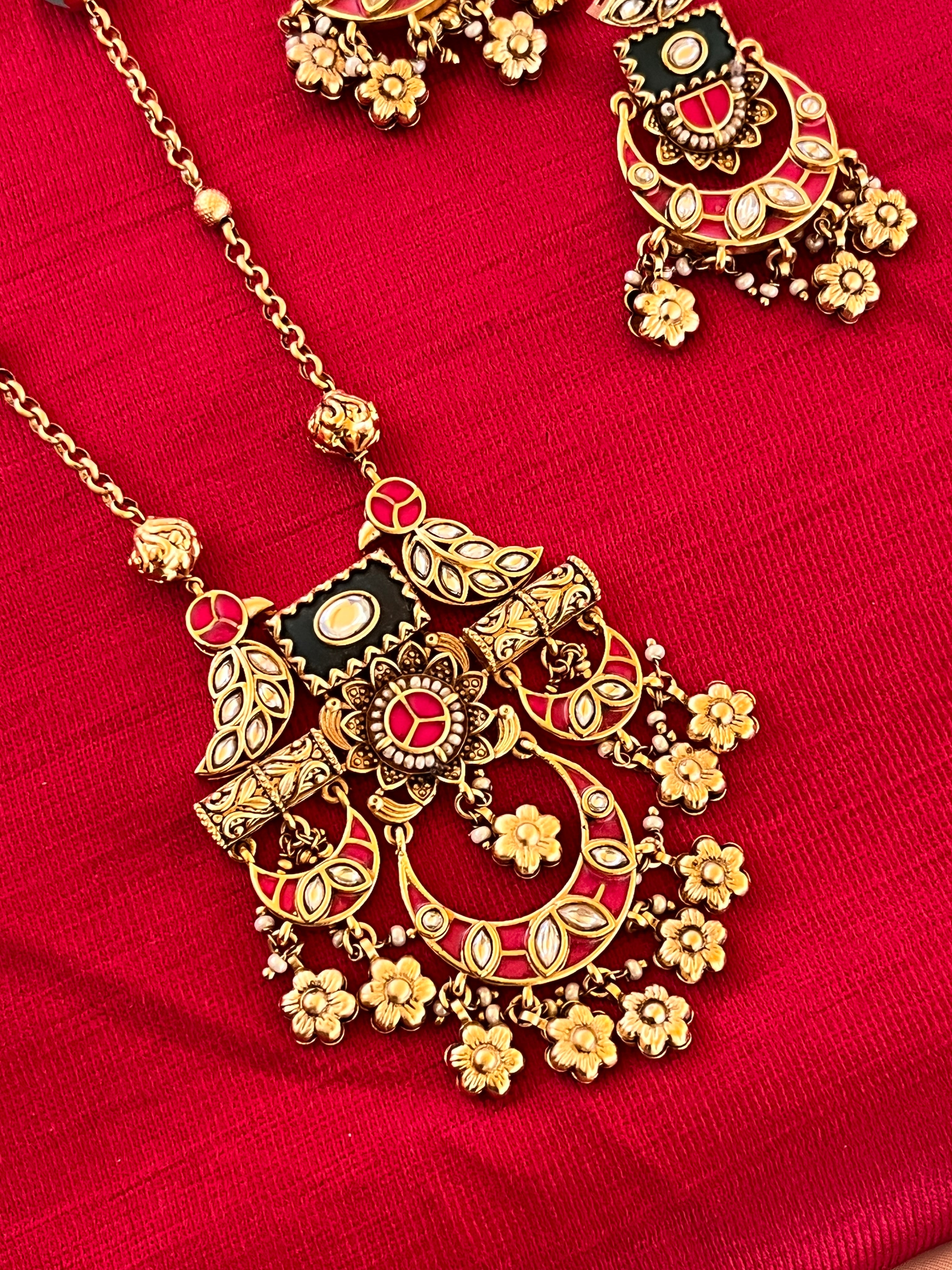 Heritage Jewellery Set