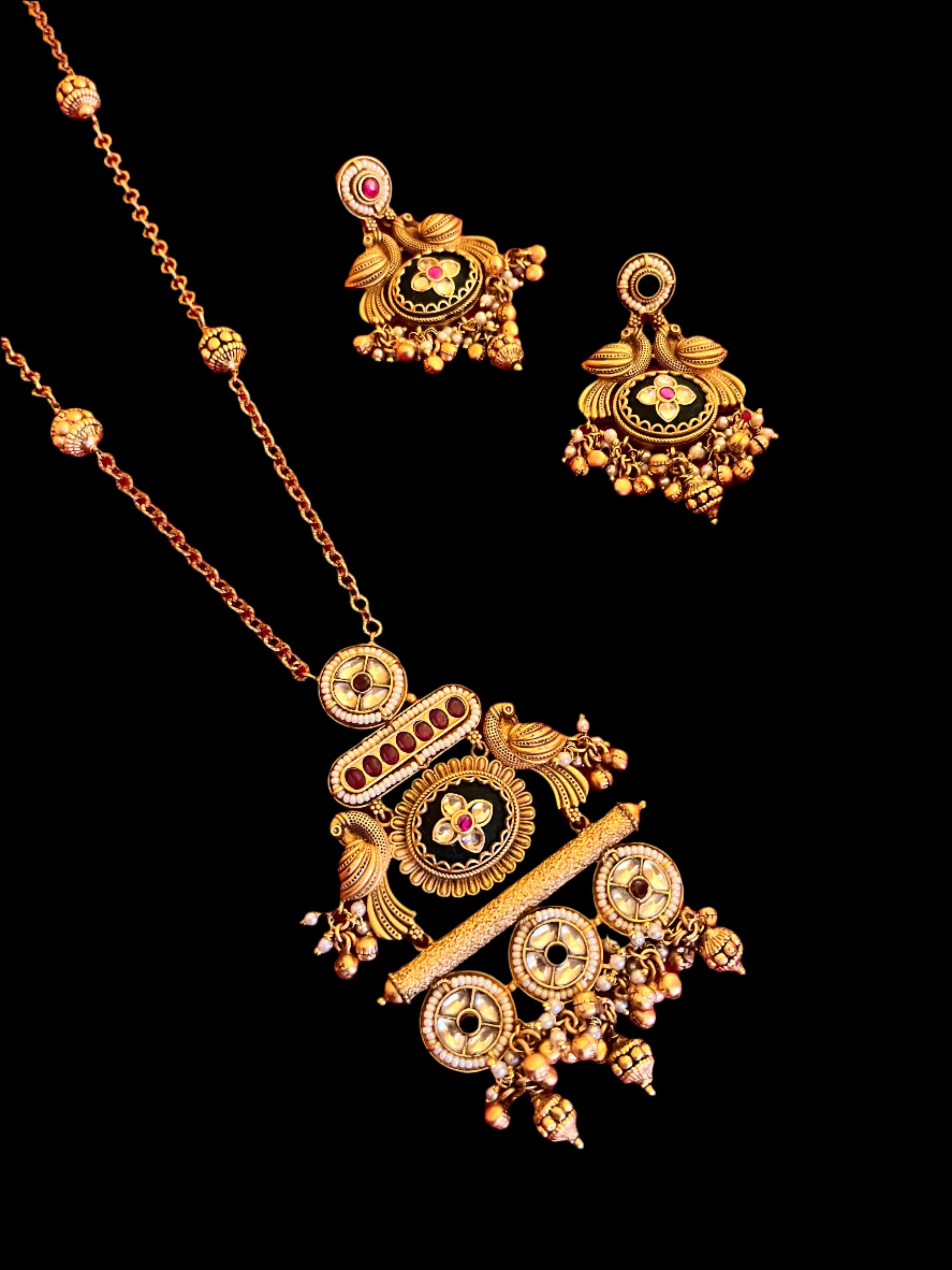 Heritage Jewellery Set