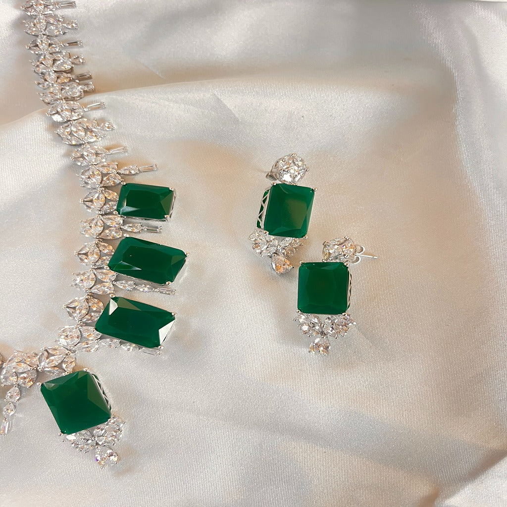 AMERICAN DIAMOND JEWELLERY SET
