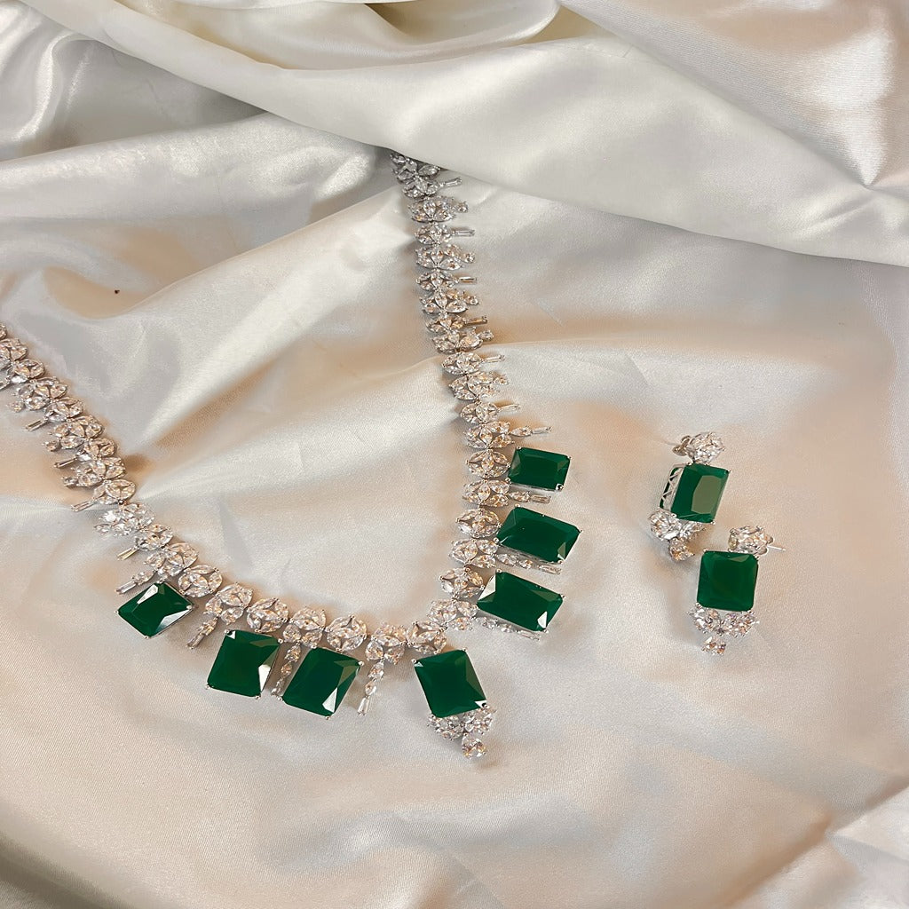 AMERICAN DIAMOND JEWELLERY SET