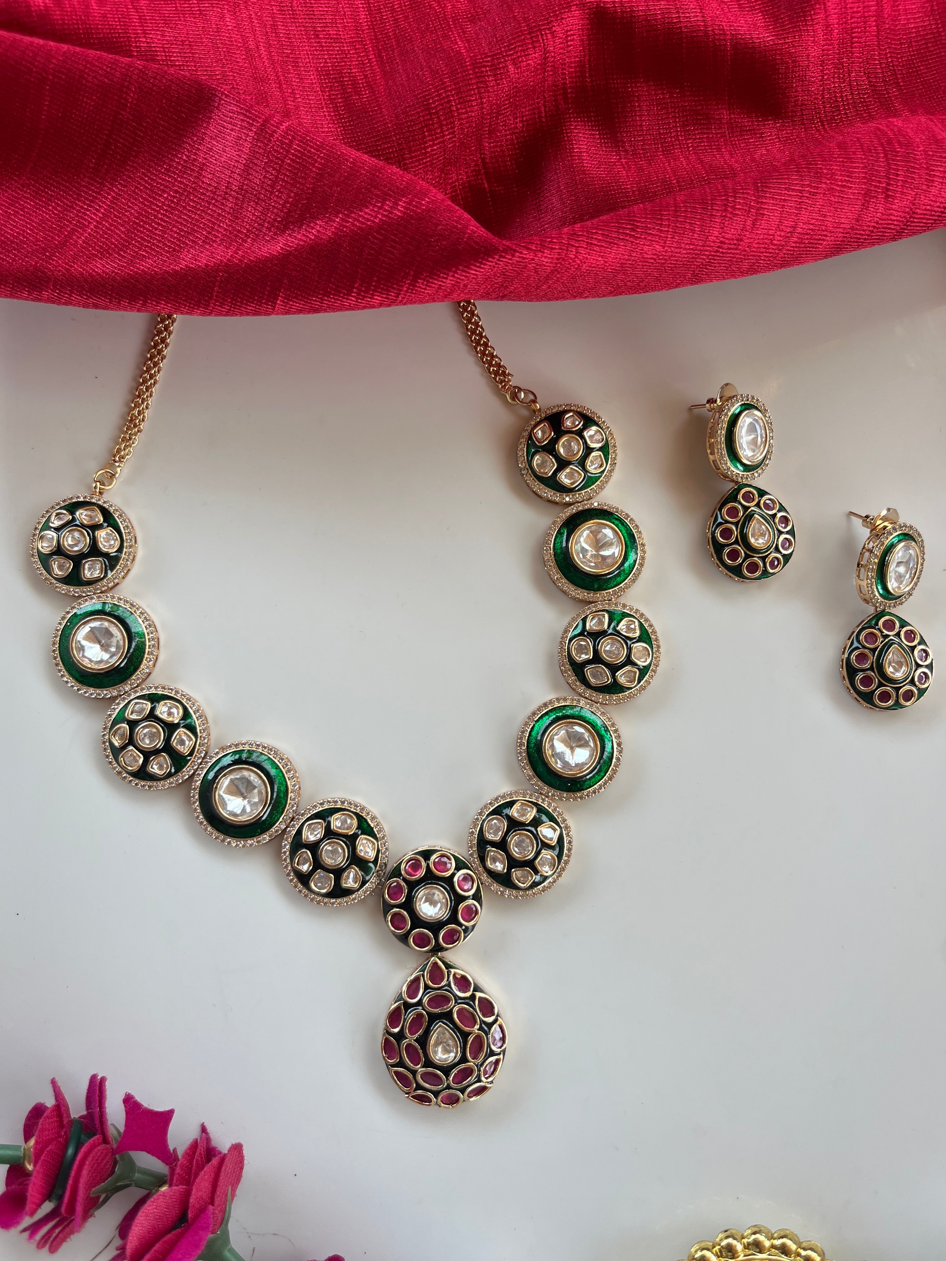 Kundan Jewellery Set