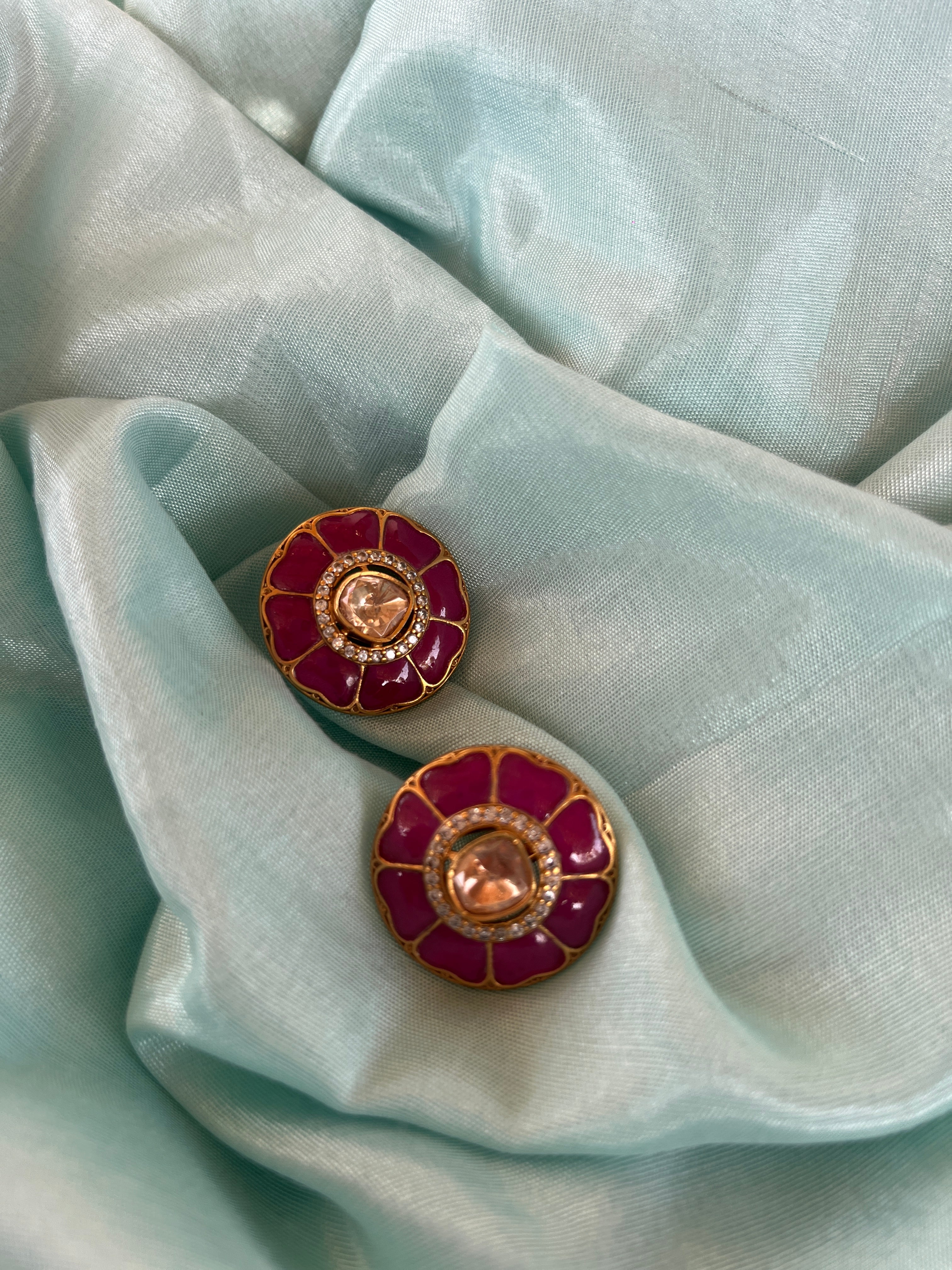 Moissanite Tops