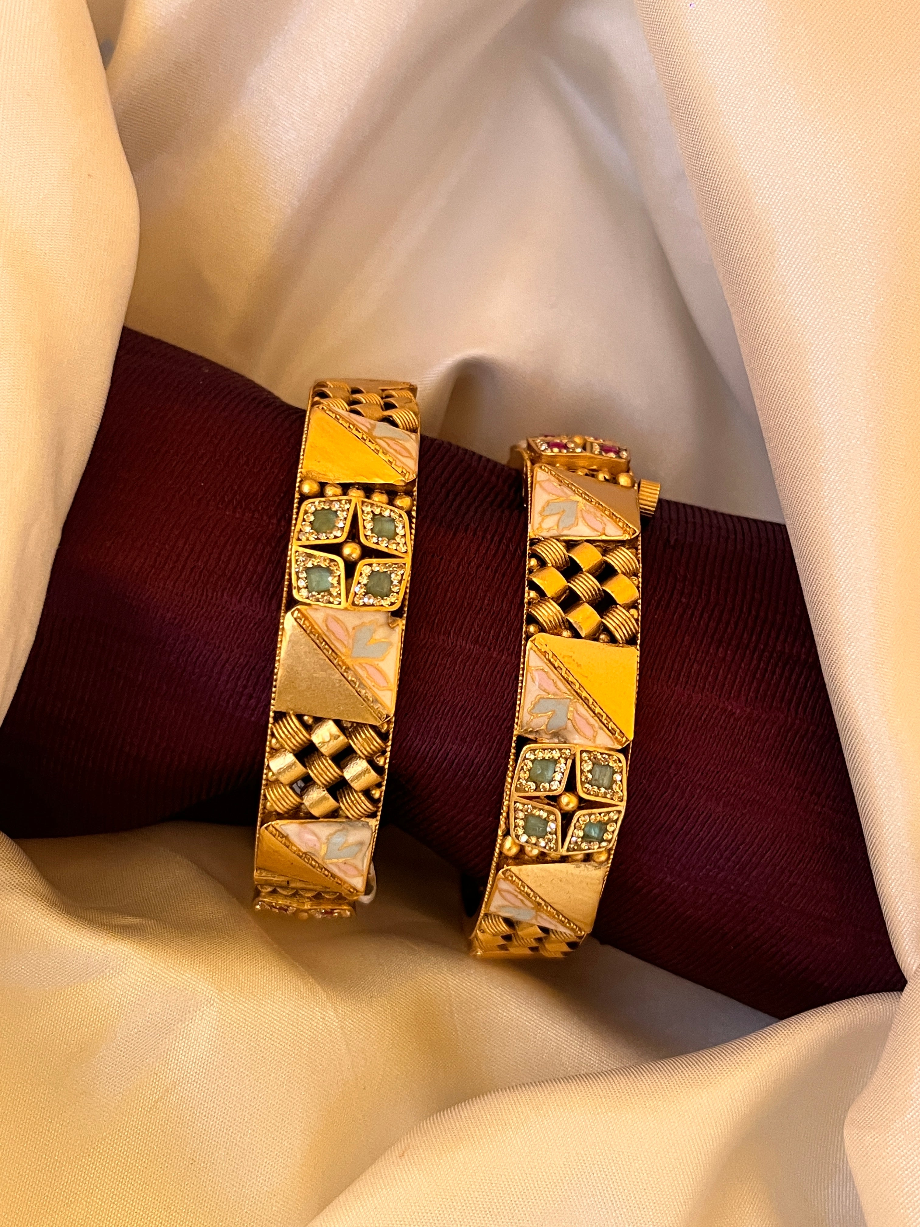 Swarovski Kada